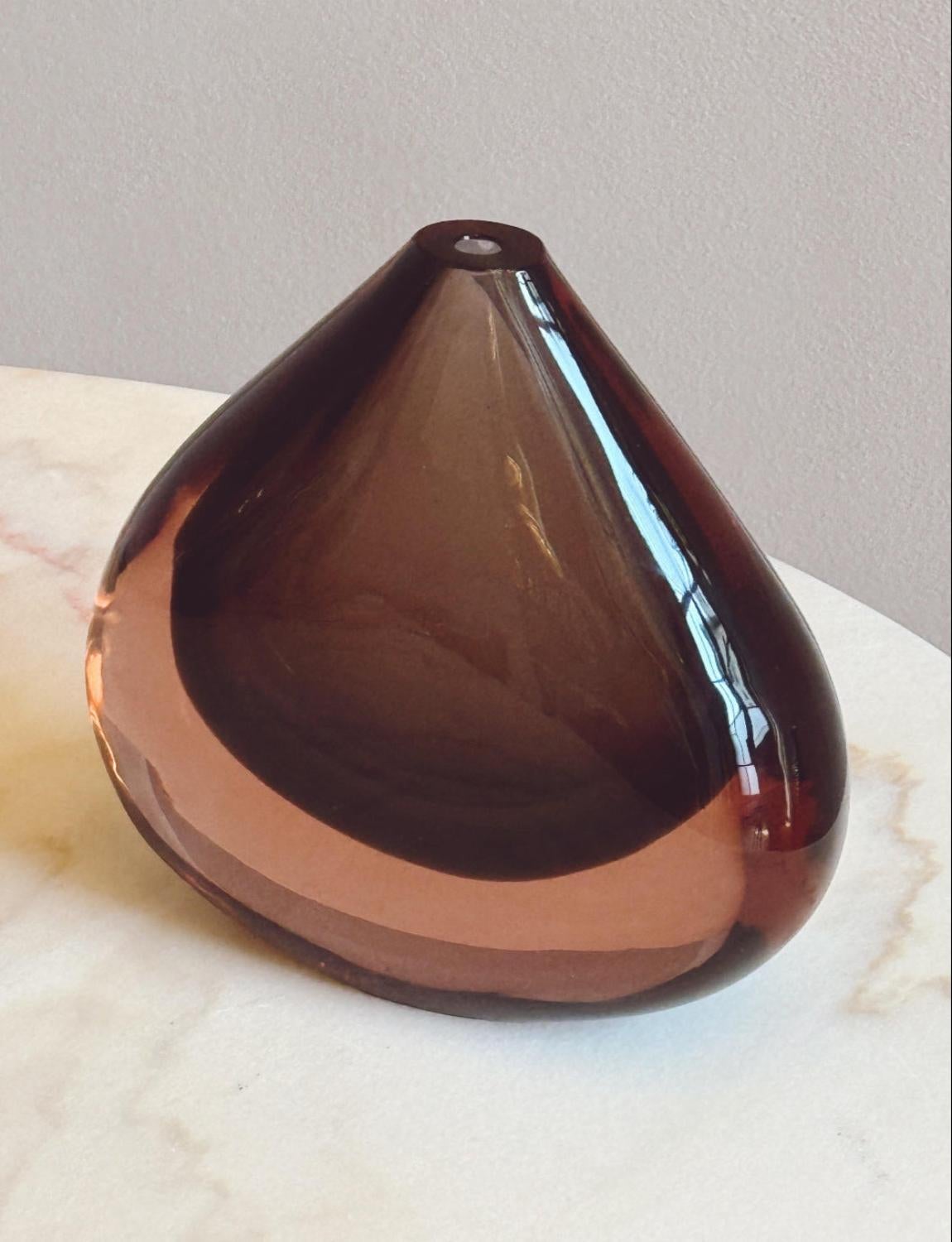 1960s Pair of Flavio Poli Brown and Cenedese Black Sommerso Murano Vases In condizioni buone in vendita a Florence, Tuscany