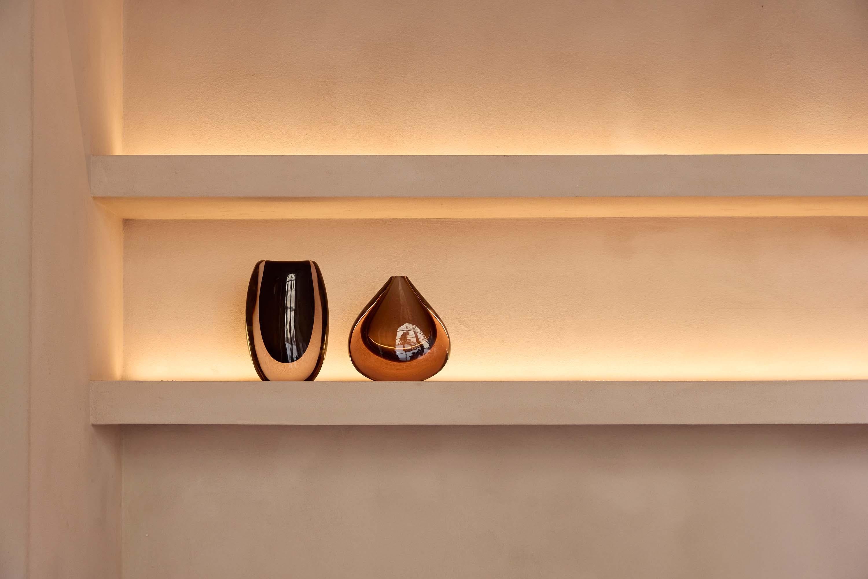 1960s Pair of Flavio Poli Brown and Cenedese Black Sommerso Murano Vases in vendita 2