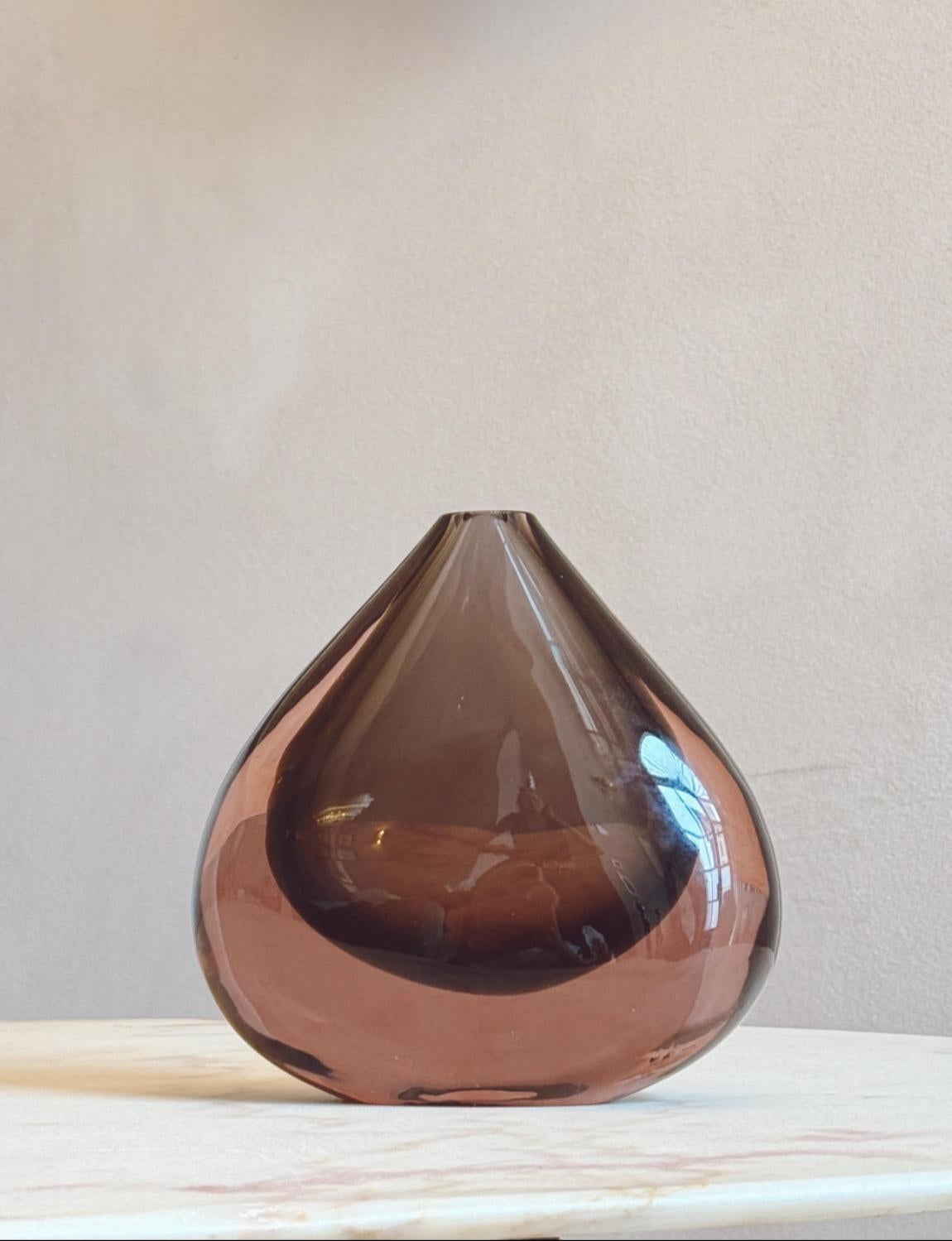 1960s Pair of Flavio Poli Brown and Cenedese Black Sommerso Murano Vases in vendita 3