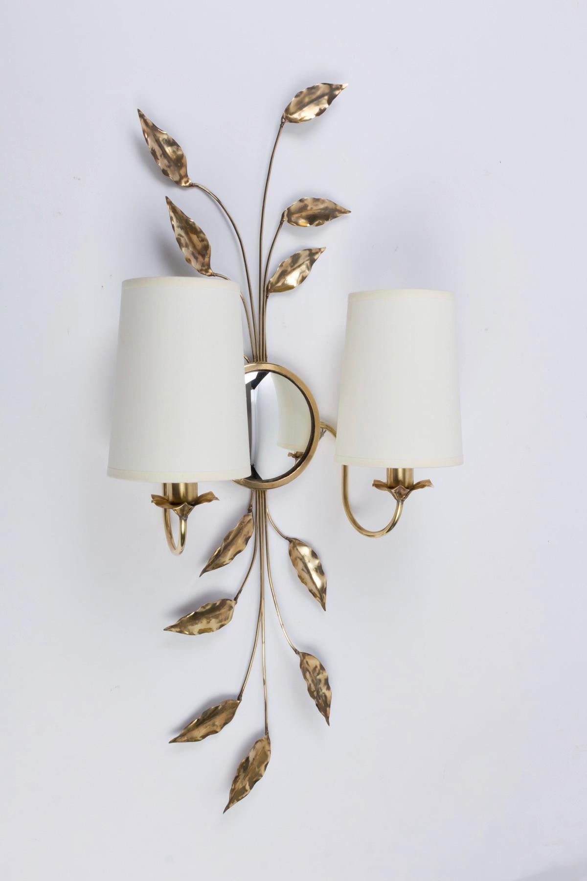 1970s Pair of Foliage Sconces in Gilded Brass from Maison Honoré 2