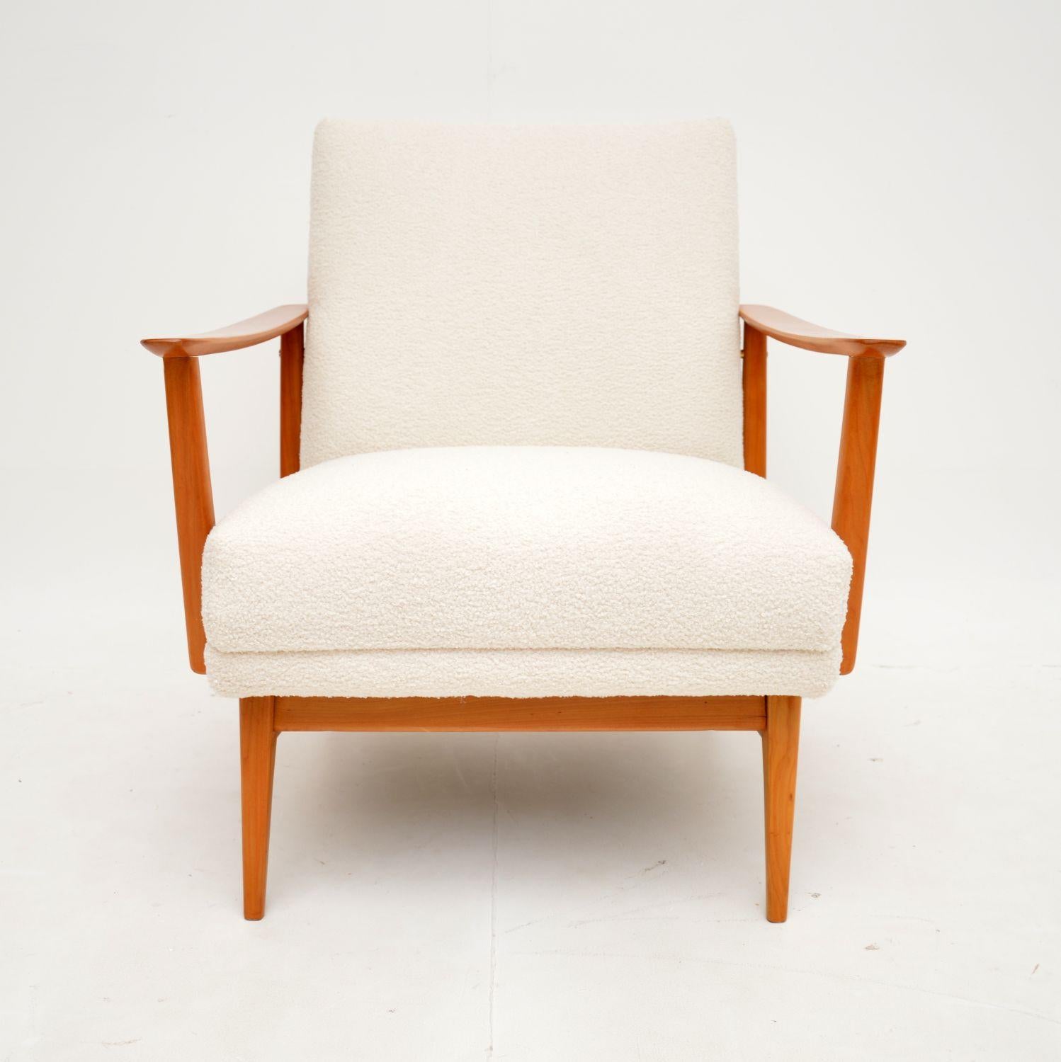 1960's Pair of French Vintage Armchairs 2