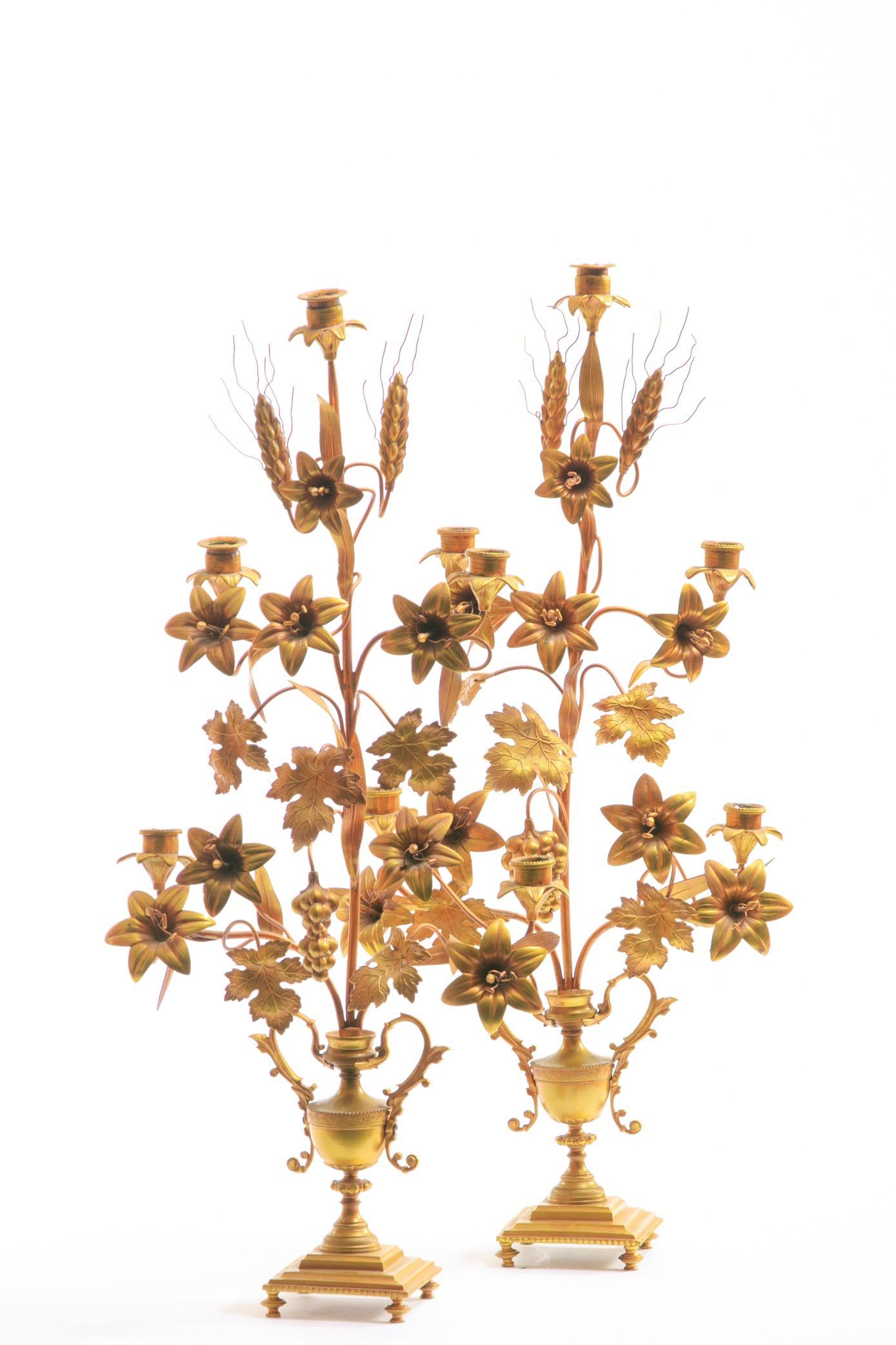 Mid-20th Century 1960s Pair of Gilt Tole Italian Candelabra in the Hollywood Regency Style