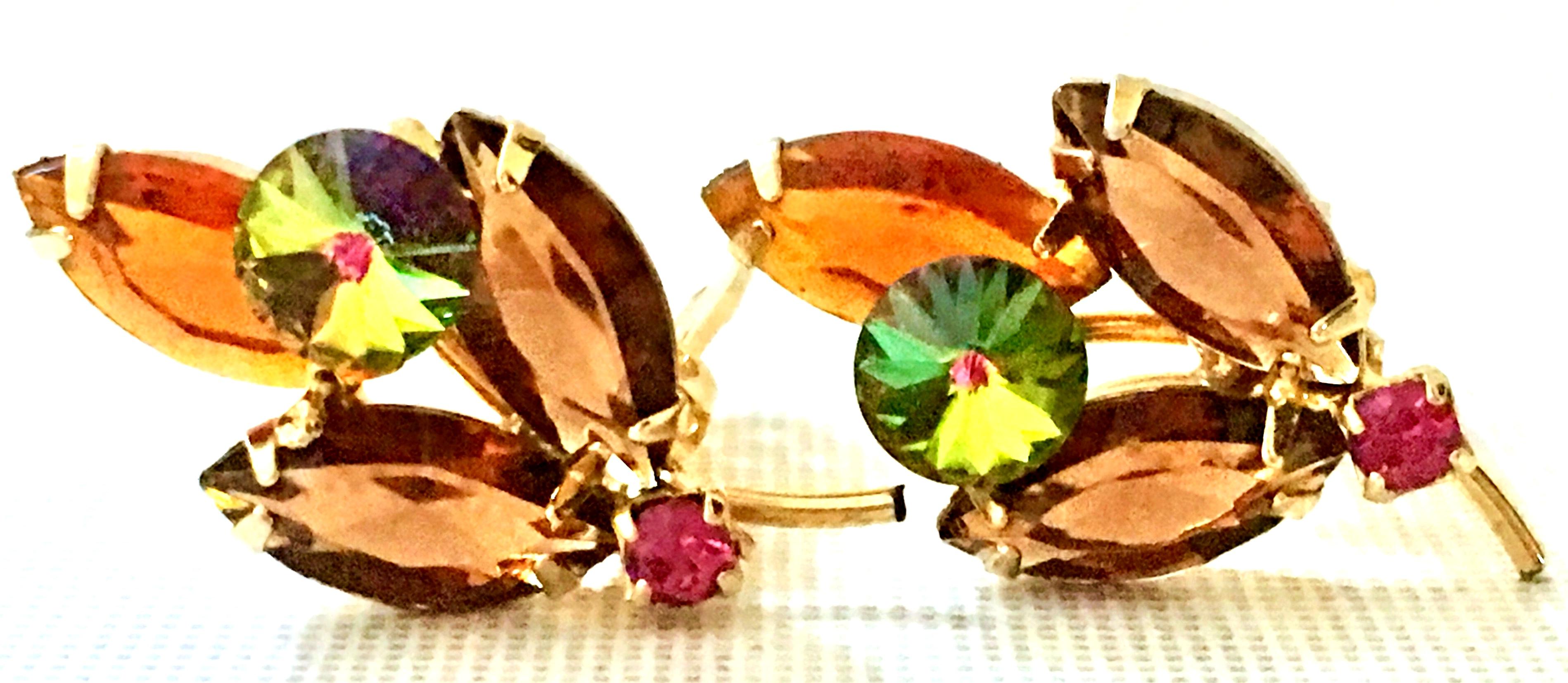 1960'S Pair Of Gold & Austrian Crystal Abstract Flower Earrings In Good Condition For Sale In West Palm Beach, FL