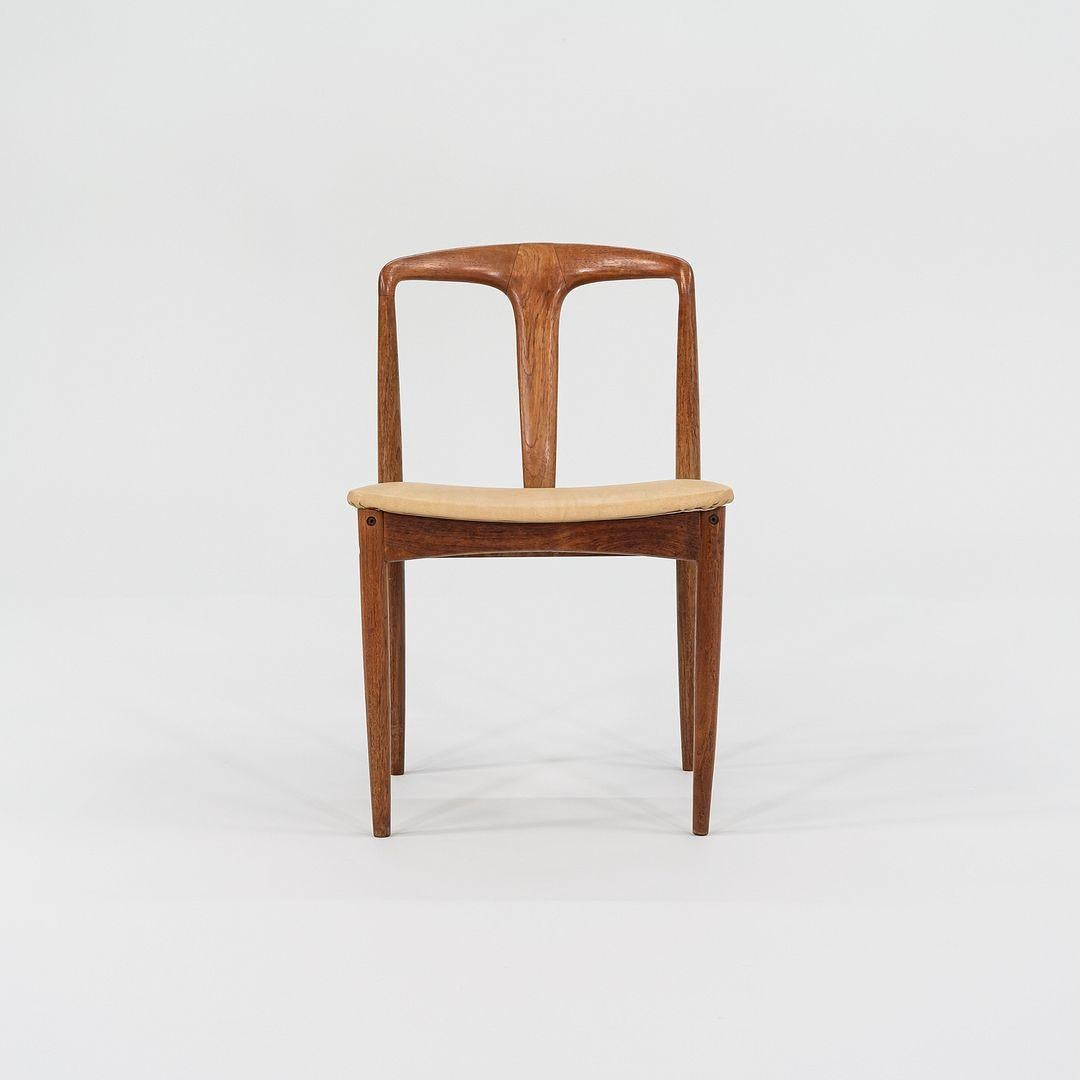 Pareja de sillas de comedor de teca Juliane, años 60, de Johannes Andersen en venta 3