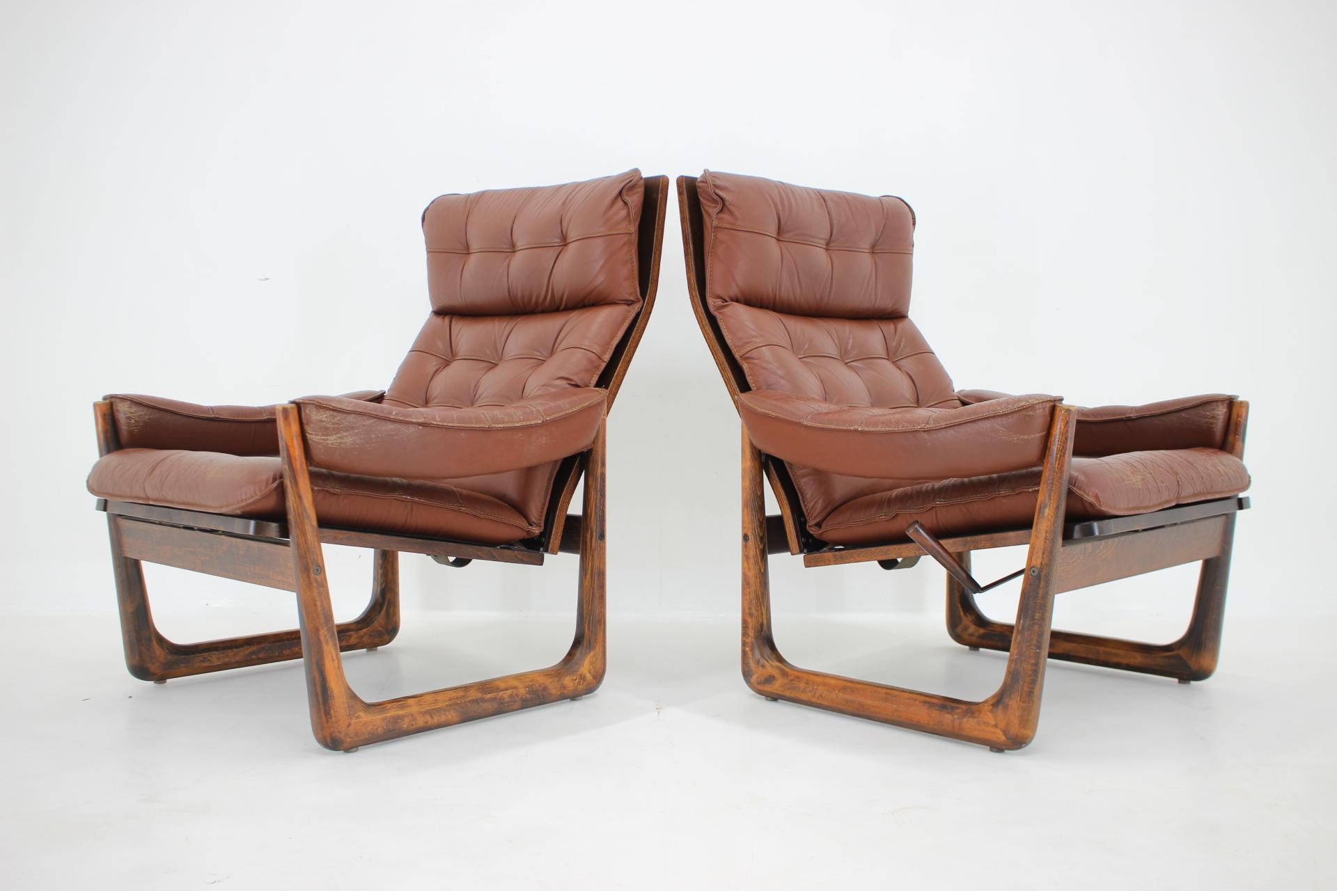 1960s Pair of Leather Adjustable Armchairs by Genega Mobler, Denmark 4