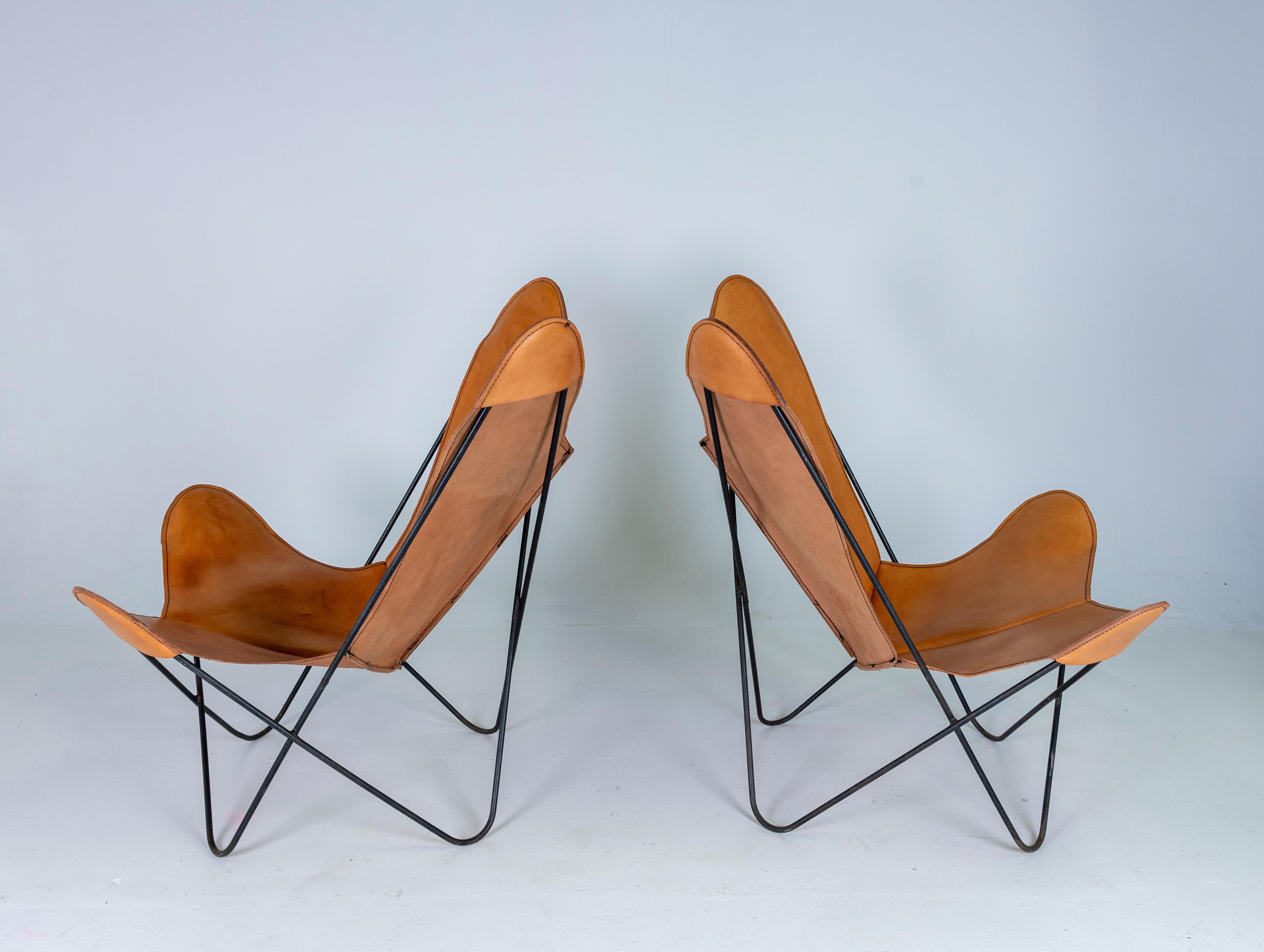 American 1960s Pair of Leather Butterfly Chairs Jorge Ferrari Hardoy Bonet Kurchan Knoll For Sale