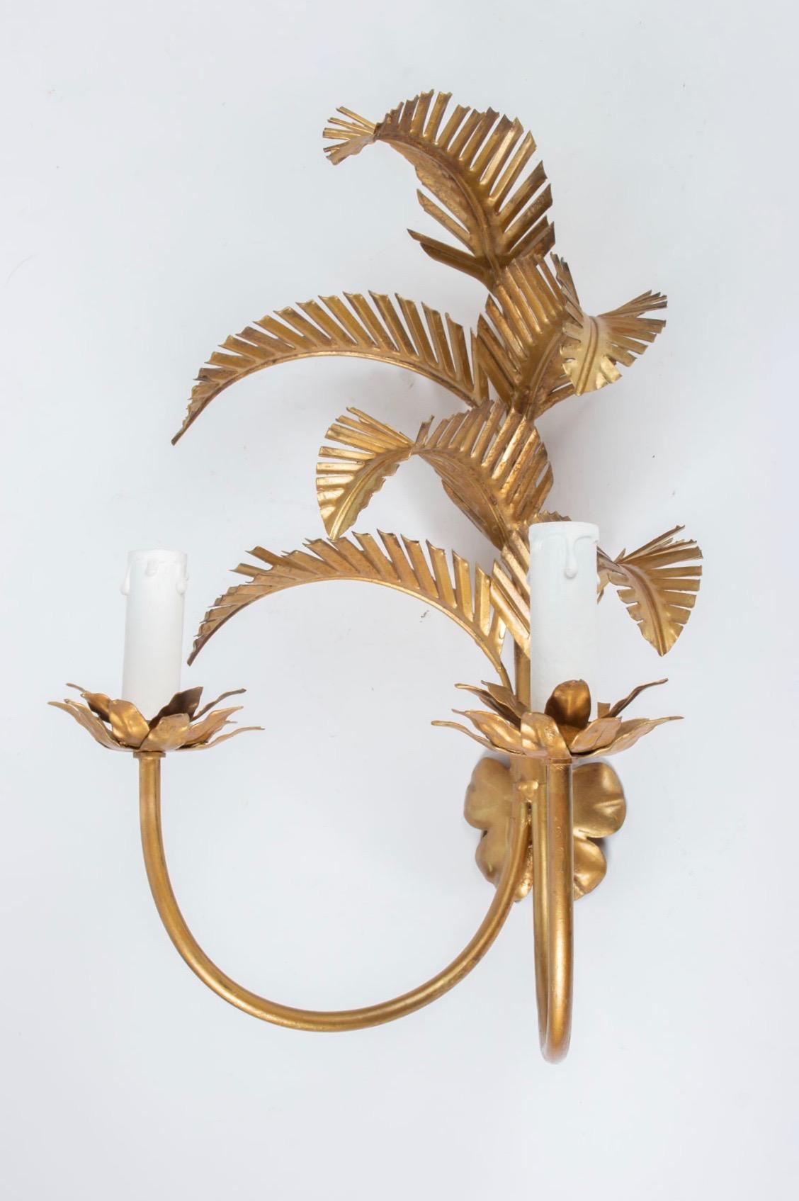 French 1960s Pair of Maison FlorArt Gilded Palm Leaves Sconces