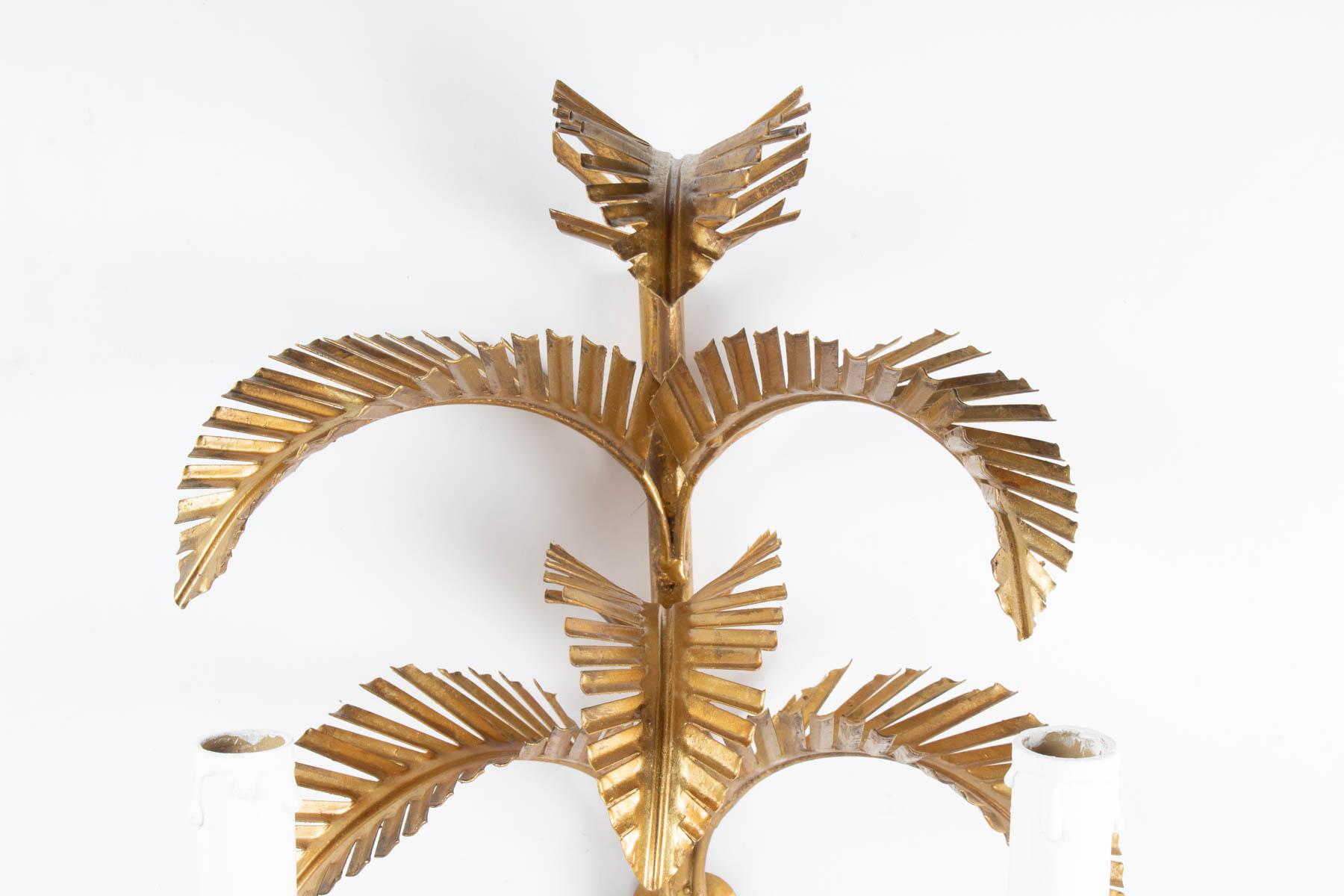 1960s Pair of Maison FlorArt Gilded Palm Leaves Sconces In Good Condition In Saint-Ouen, FR
