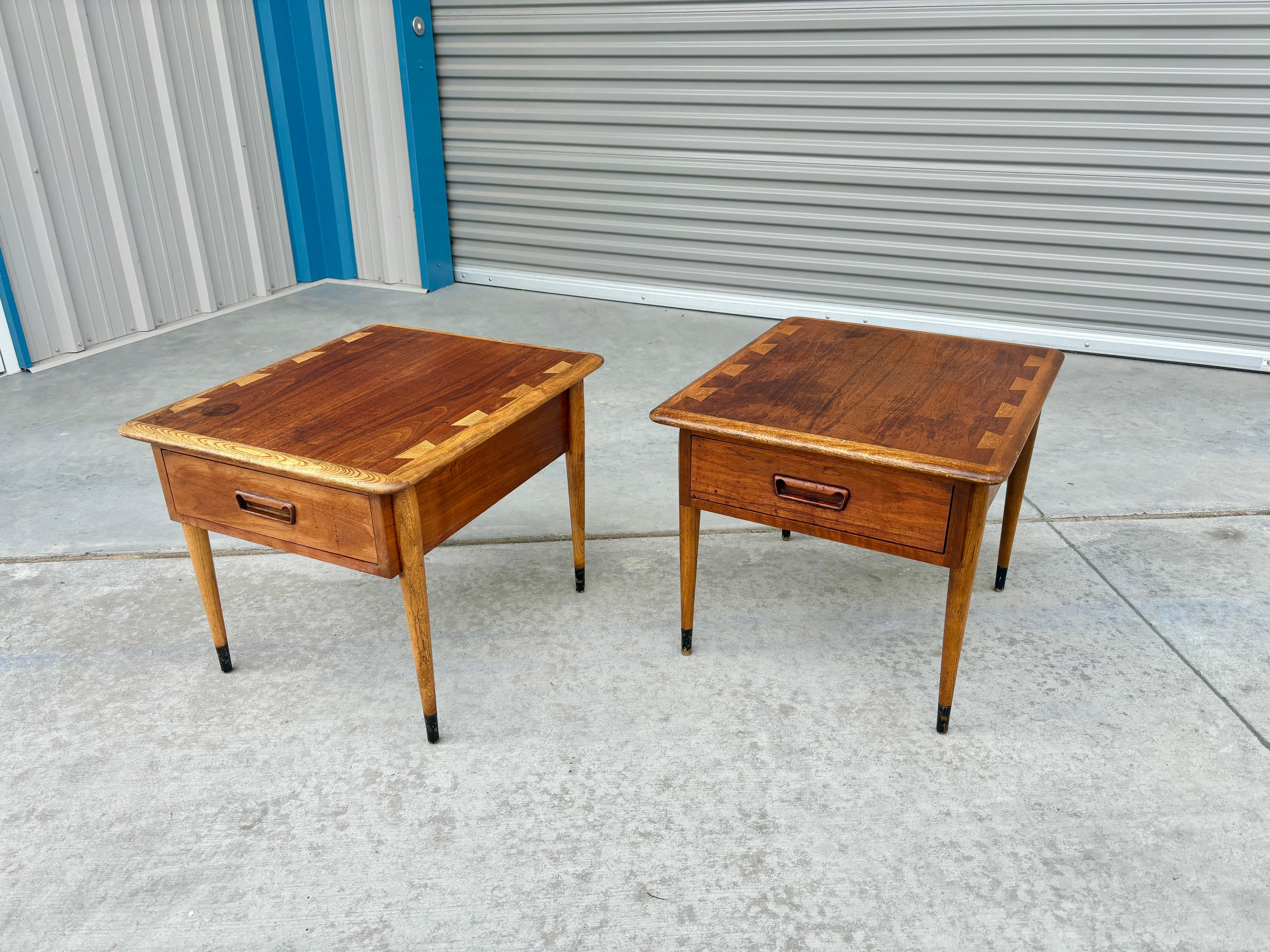 American 1960s Pair Of Mid Century End Tables by Lane