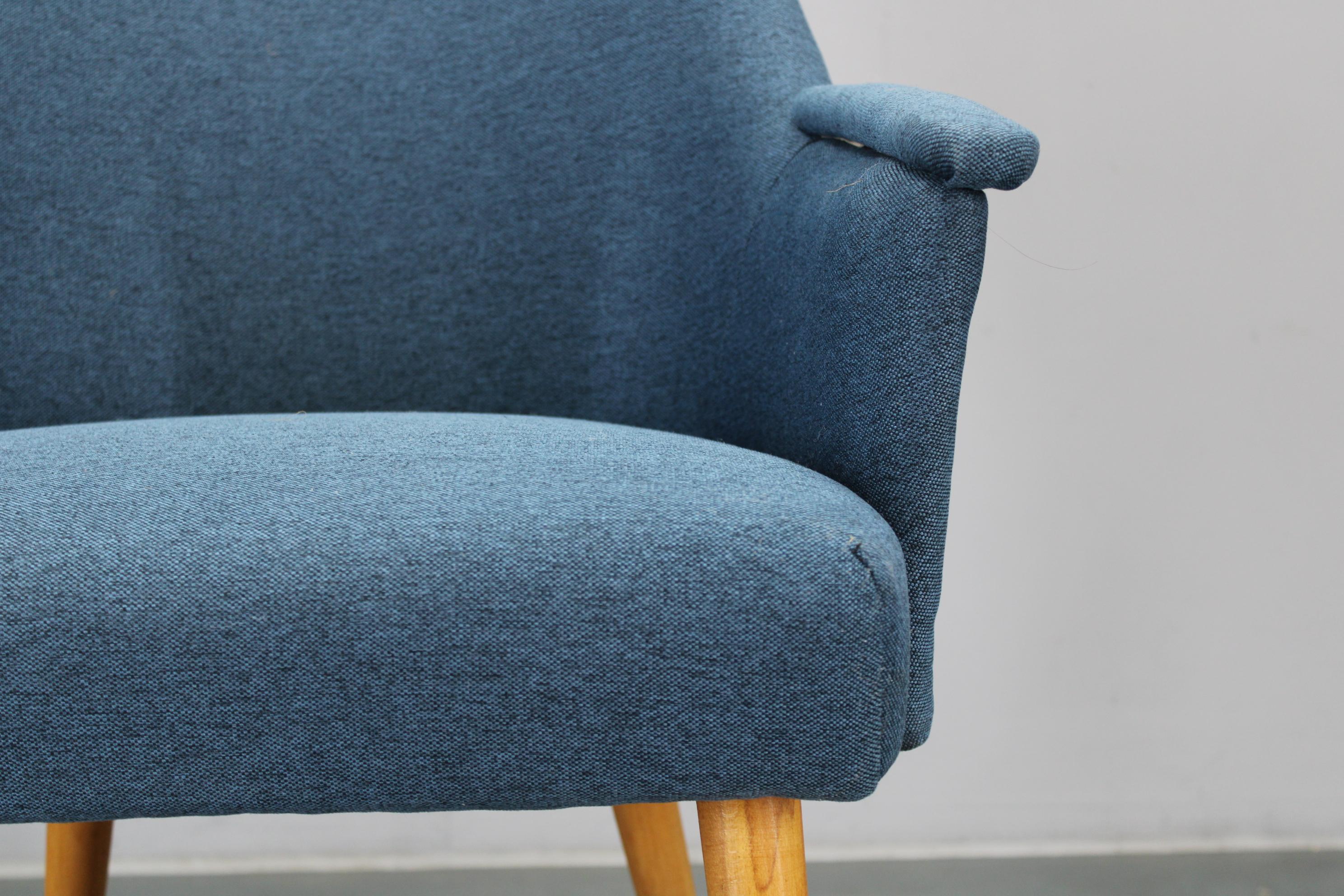 Tissu 1960s Paire de fauteuils remis à neuf, Tchécoslovaquie en vente