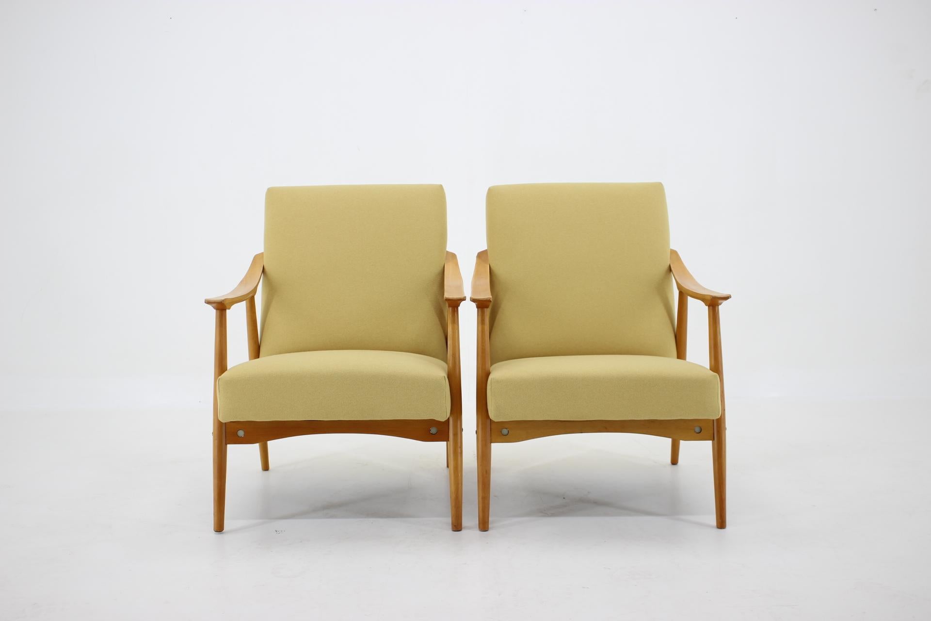 Mid-Century Modern 1960s Pair of Midcentury Armchairs, Czechoslovakia