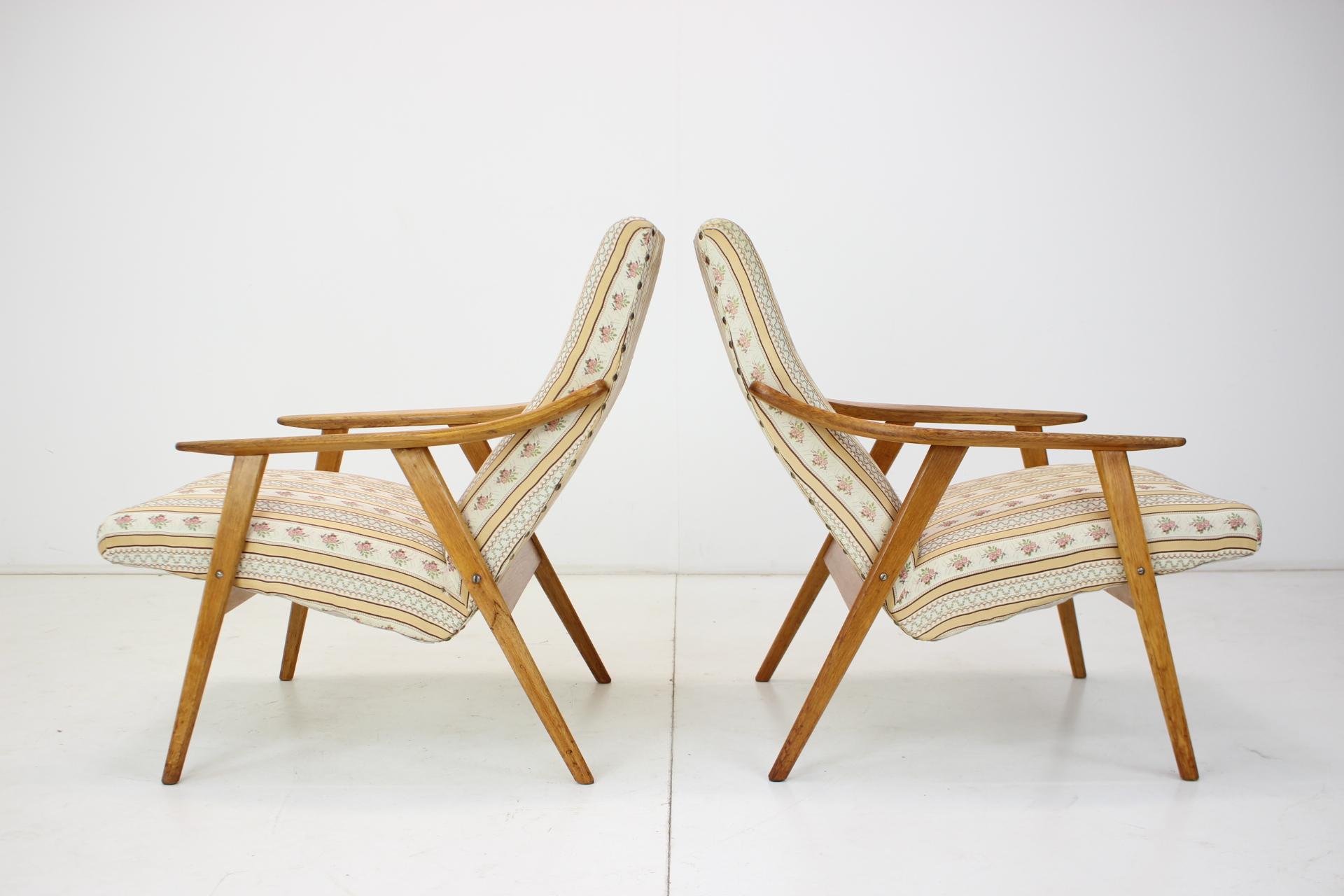 Mid-20th Century 1960s Pair of Mid-Century Armchairs, Czechoslovakia For Sale