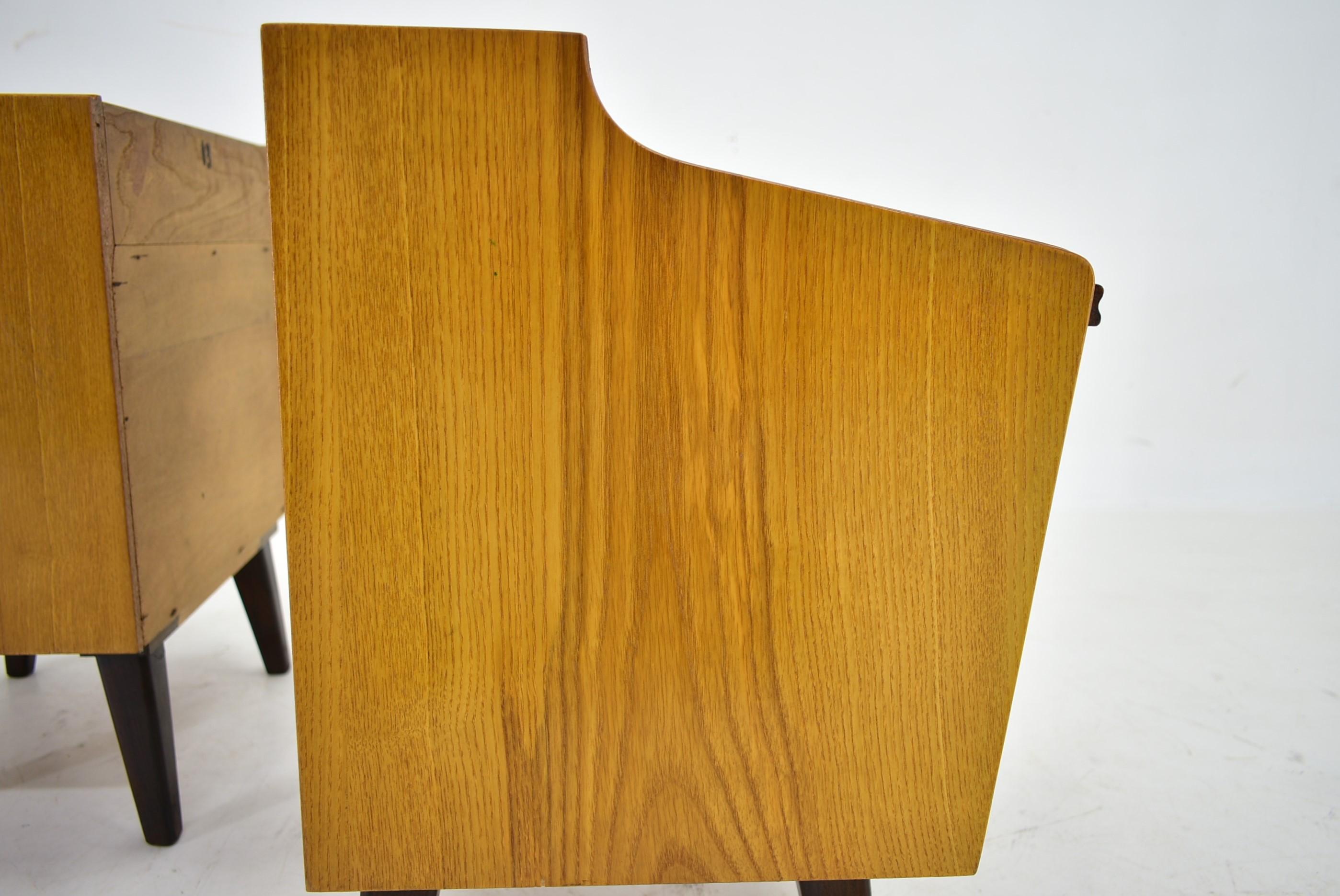 1960s Pair of Midcentury Bedside Tables by Mojmir Požár, Czechoslovakia For Sale 6