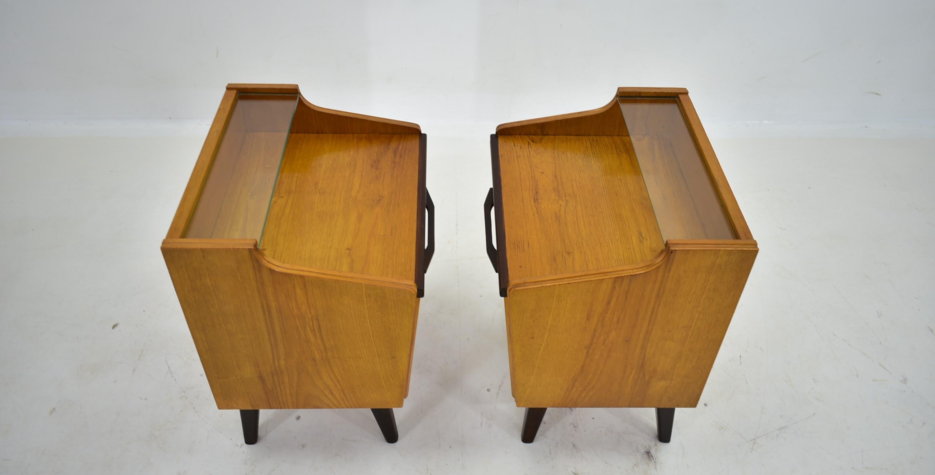 1960s Pair of Midcentury Bedside Tables by Mojmir Požár, Czechoslovakia For Sale 9