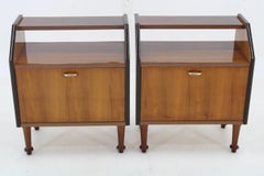 1960s Pair of Nightstands in Walnut Finish, Italy