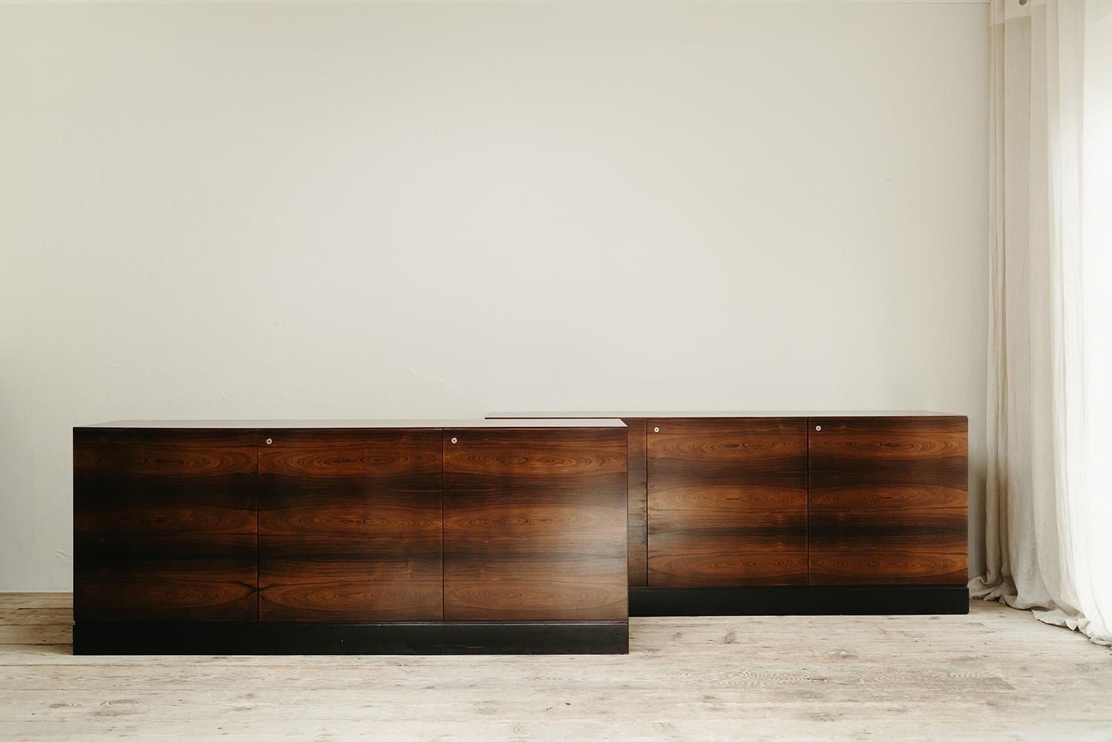 1960's pair of Oswald Vermaercke sideboards  In Good Condition For Sale In Brecht, BE