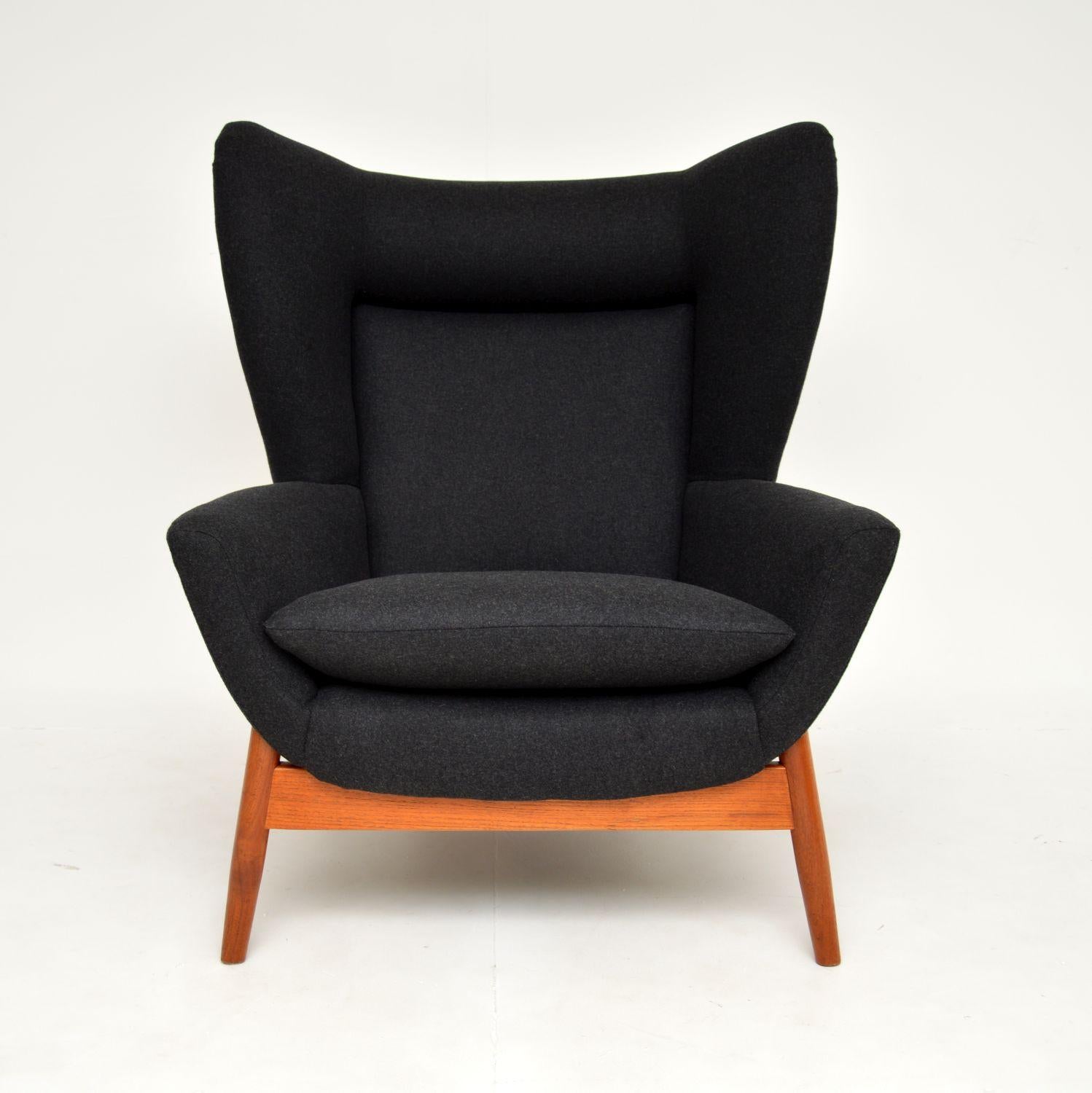 Mid-Century Modern 1960's Pair of Parker Knoll 'Merrywood' Armchairs