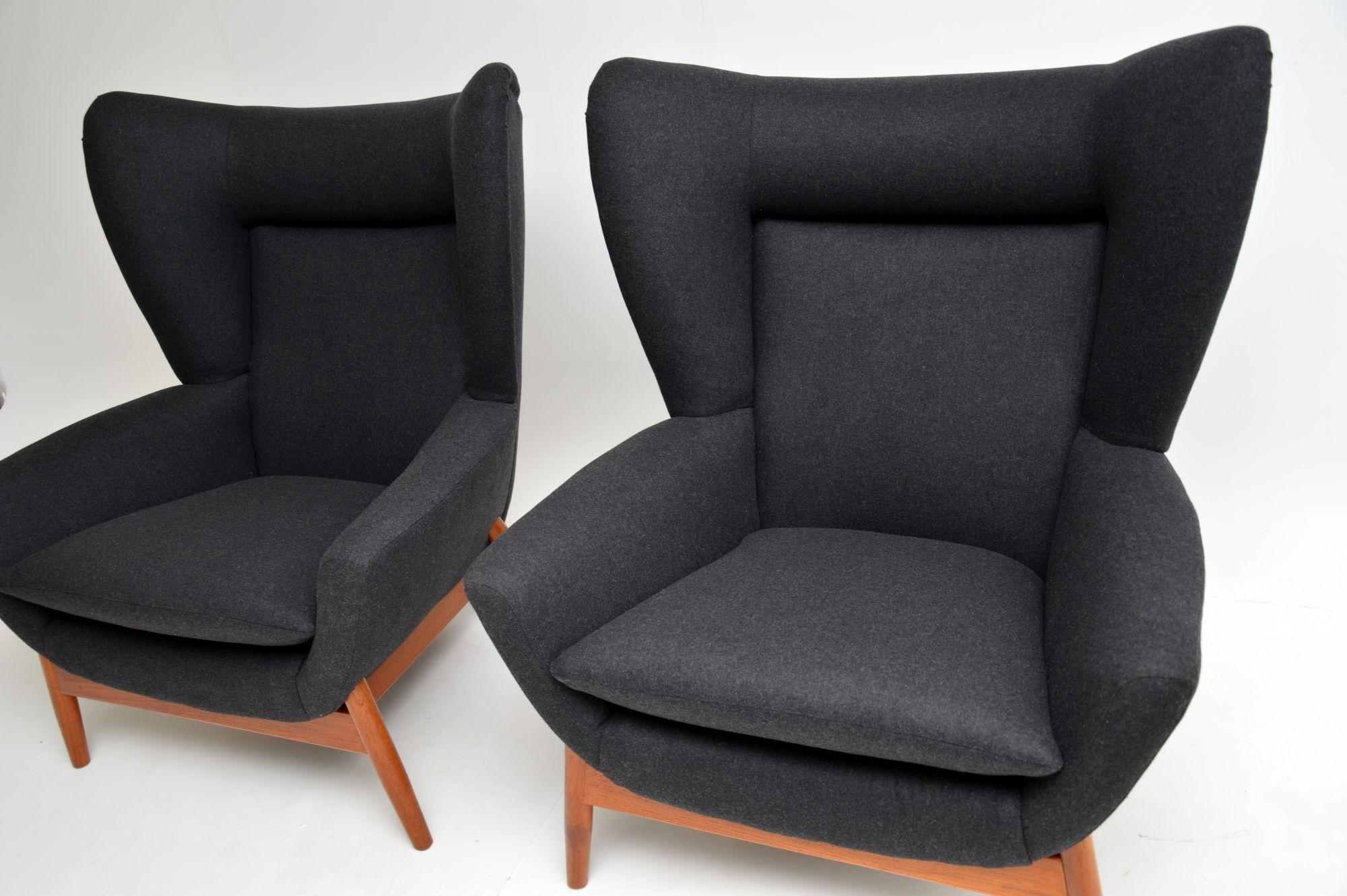 20th Century 1960's Pair of Parker Knoll 'Merrywood' Armchairs