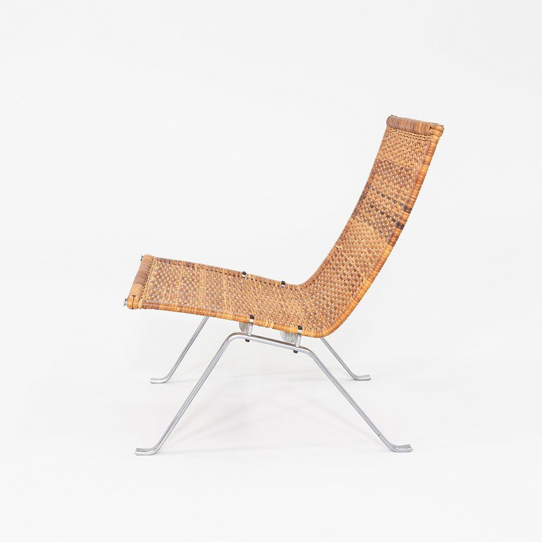 Pareja de tumbonas de mimbre e inox de los años 60 Poul Kjaerholm para PK 22 Danés en venta