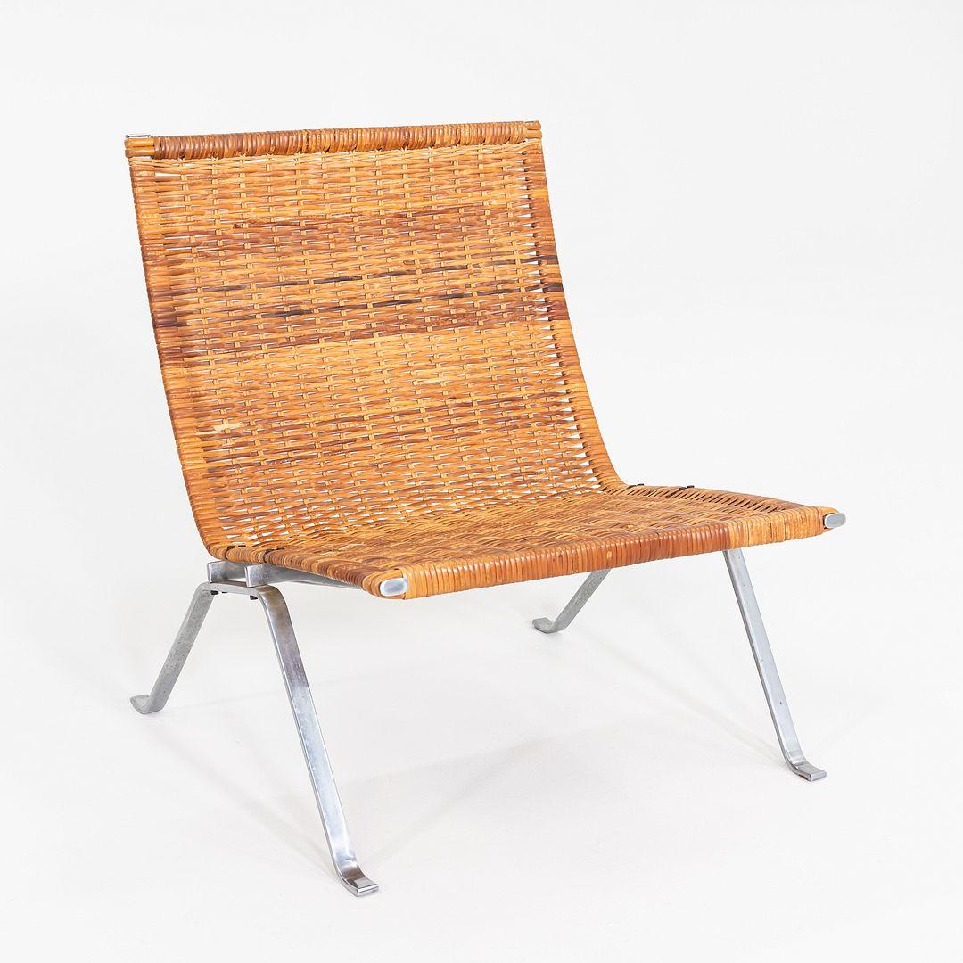 Pareja de tumbonas de mimbre e inox de los años 60 Poul Kjaerholm para PK 22 en venta 2