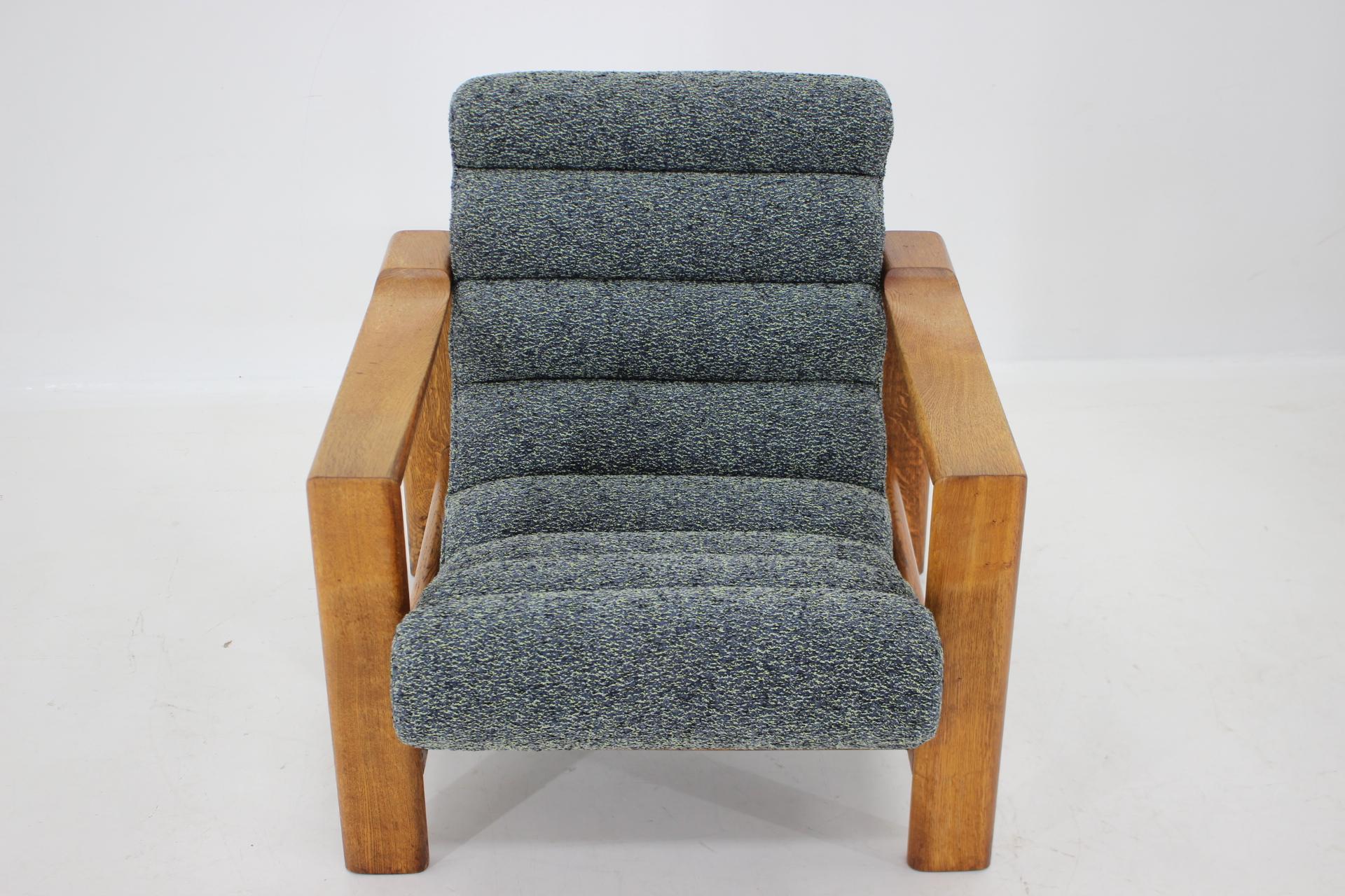 1960s, Pair of Rare Armchairs with Stools in Oak, Finland For Sale 12