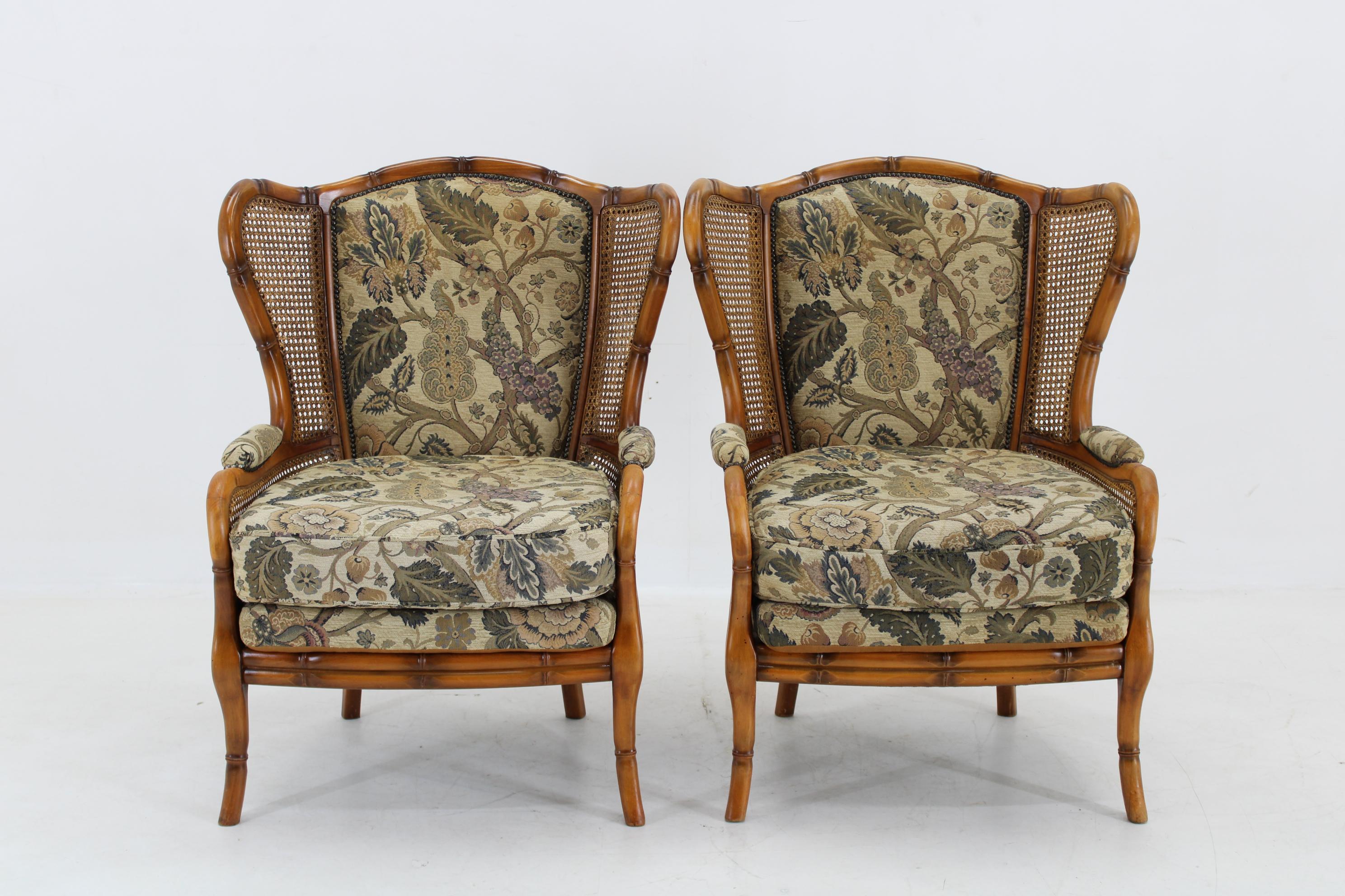 Mid-Century Modern 1960s Pair of Rattan Armchairs , Italy For Sale