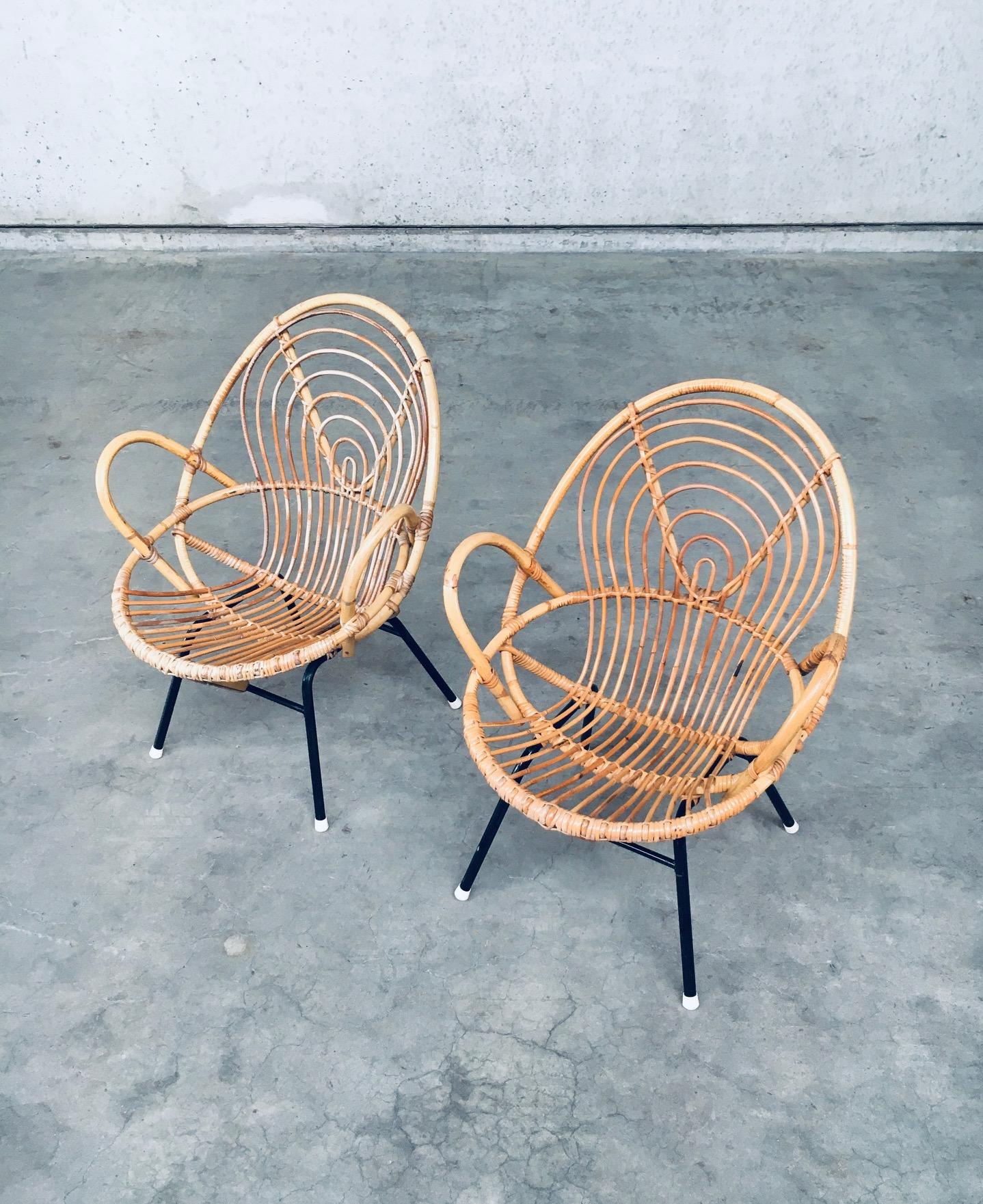 1960's Pair of Rattan Lounge Chairs by Rohe Noordwolde For Sale 1