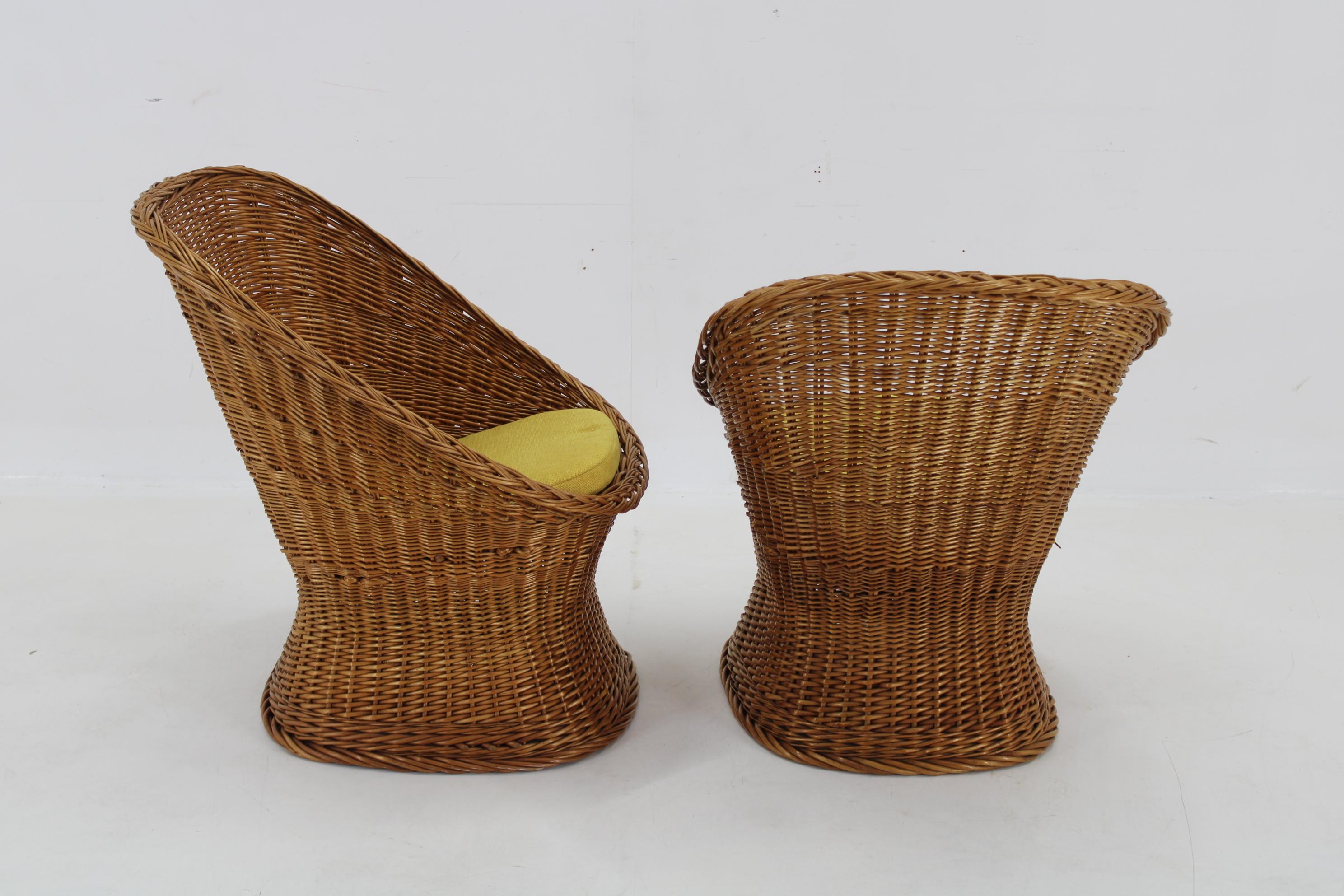 italien Paire de chaises longues en rotin des années 1960, Italie en vente
