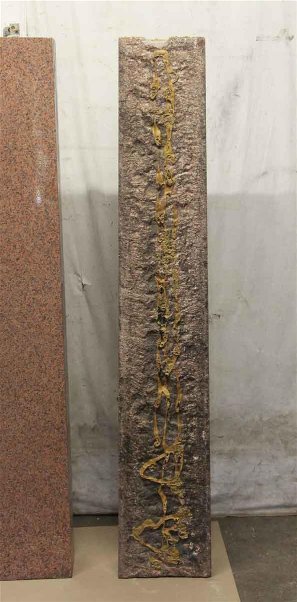 1960s Pair of Rectangular Solid Granite Column Pilasters In Good Condition In New York, NY