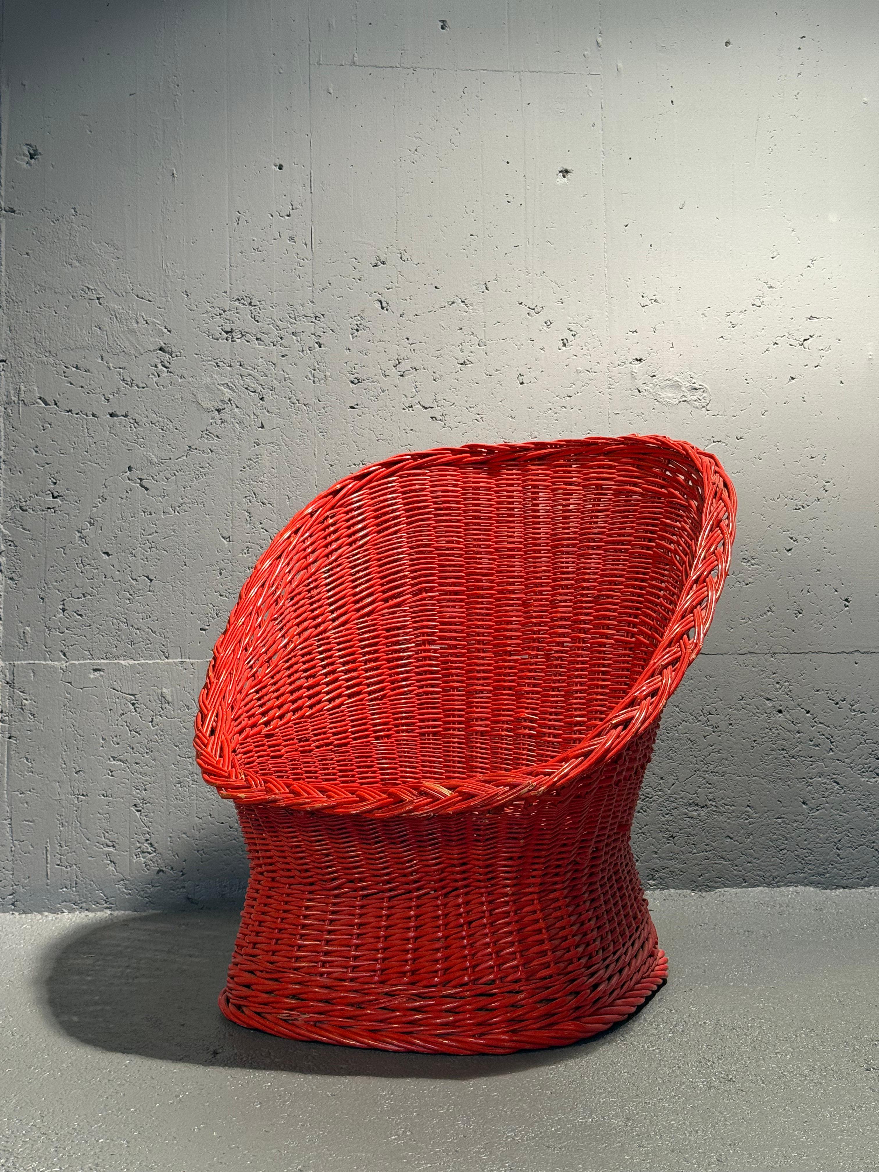 1960er Jahre Paar  rote Rattan Lounge Stühle , Italien im Angebot 1