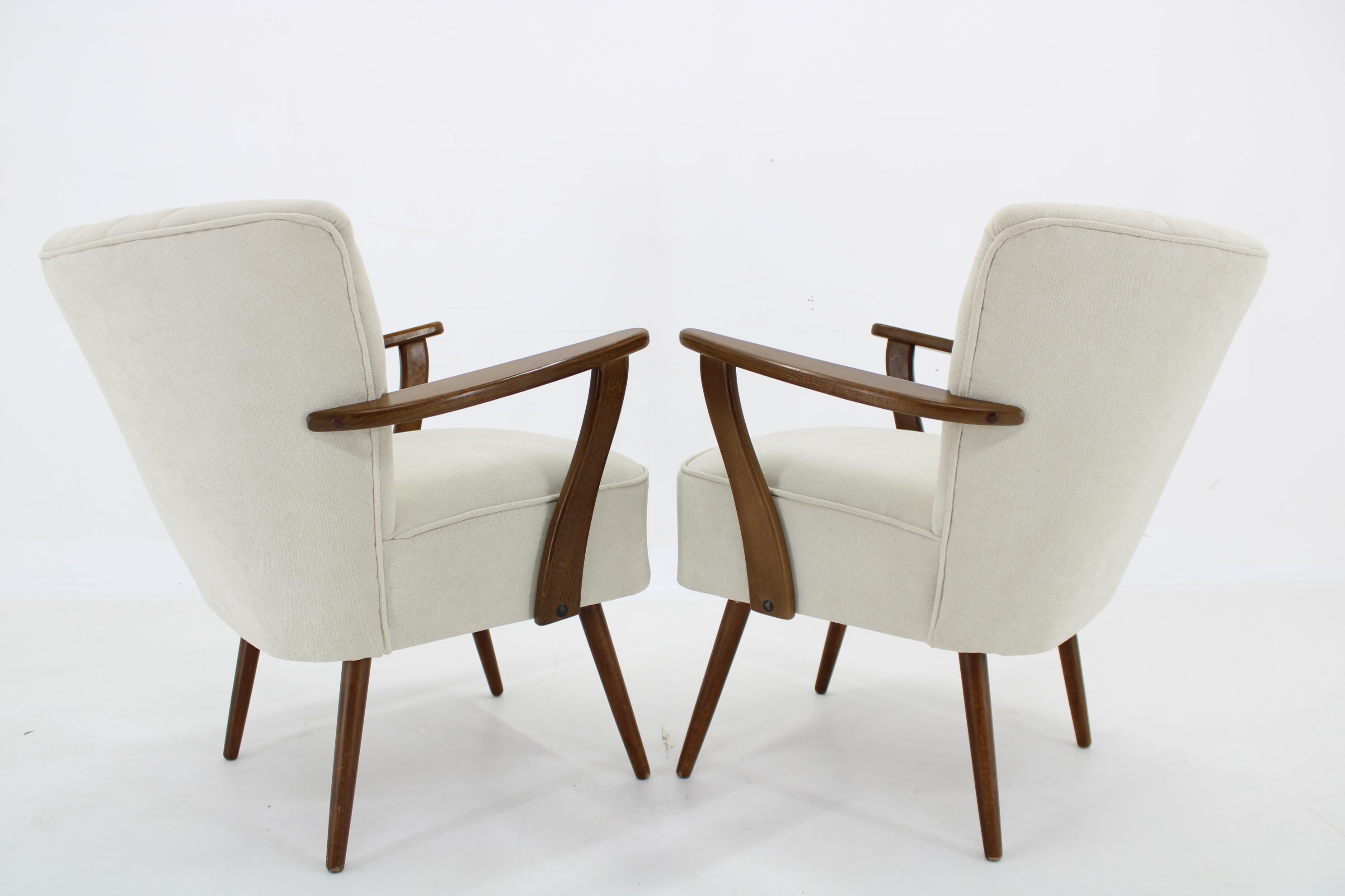 1960s Pair of Restored Armchairs, Czechoslovakia For Sale 3