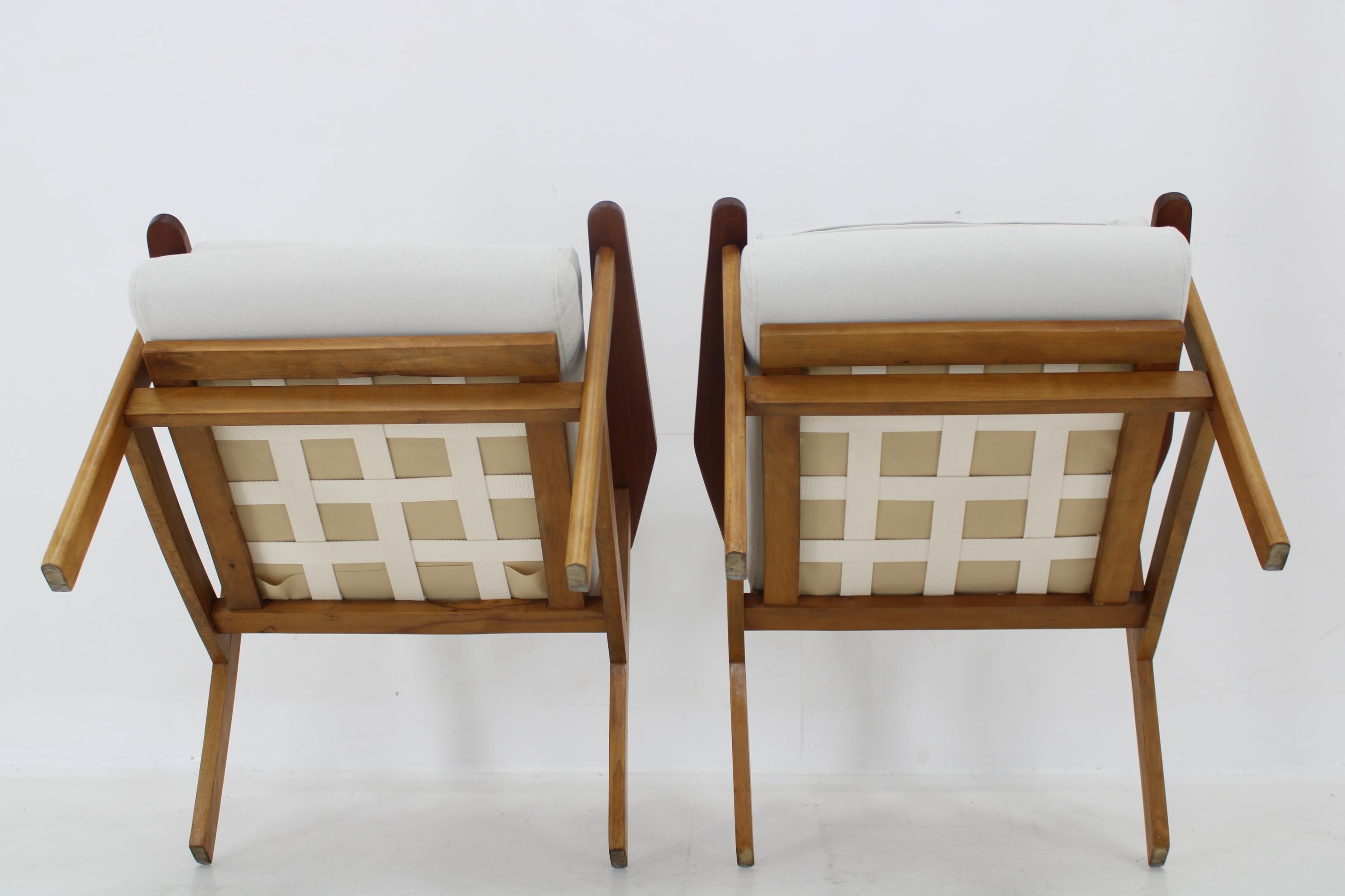 1960s Pair of Restored Armchairs, Denmark  In Good Condition For Sale In Praha, CZ
