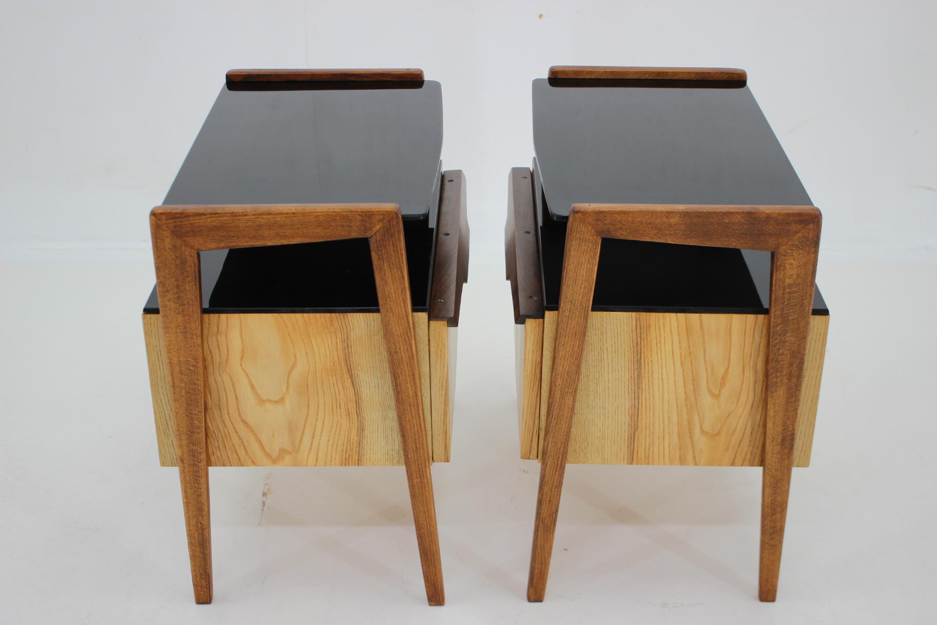 1960s Pair of Restored Bedside Tables, Czechoslovakia For Sale 1