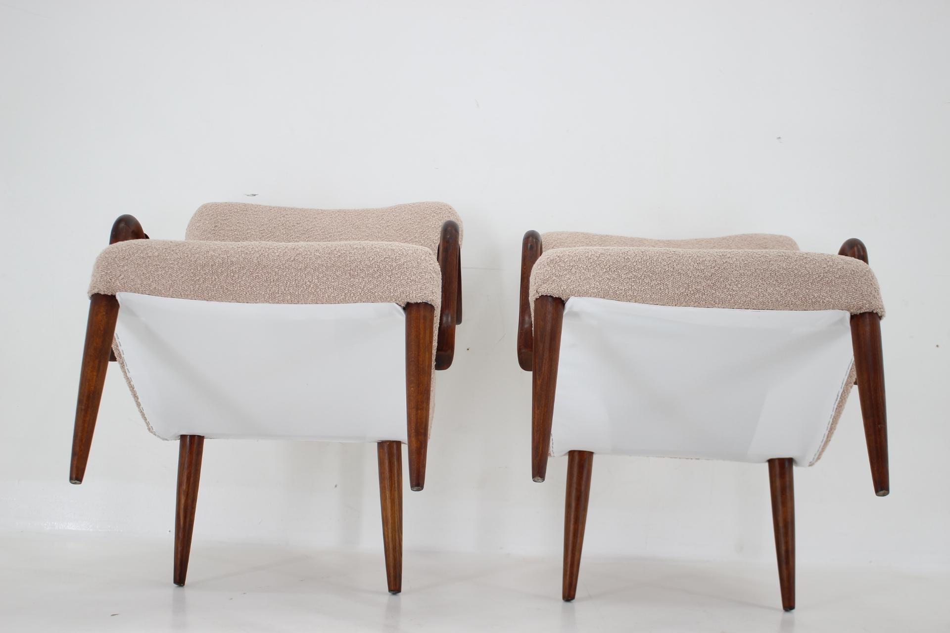 1960s Pair of Restored Danish Armchairs in Boucle  For Sale 5