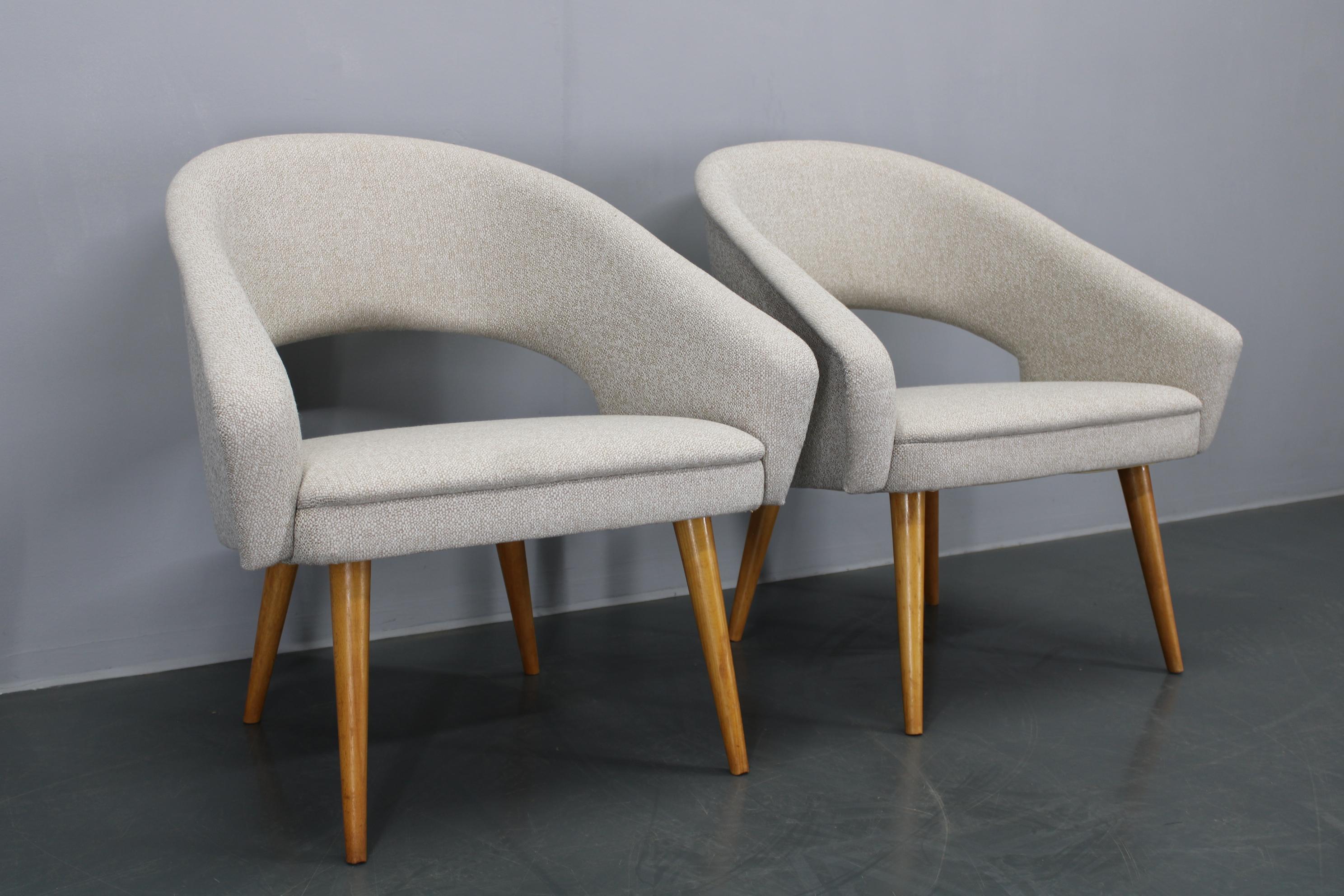Mid-Century Modern 1960s Pair of Restored Shell Chairs, Czechoslovakia For Sale