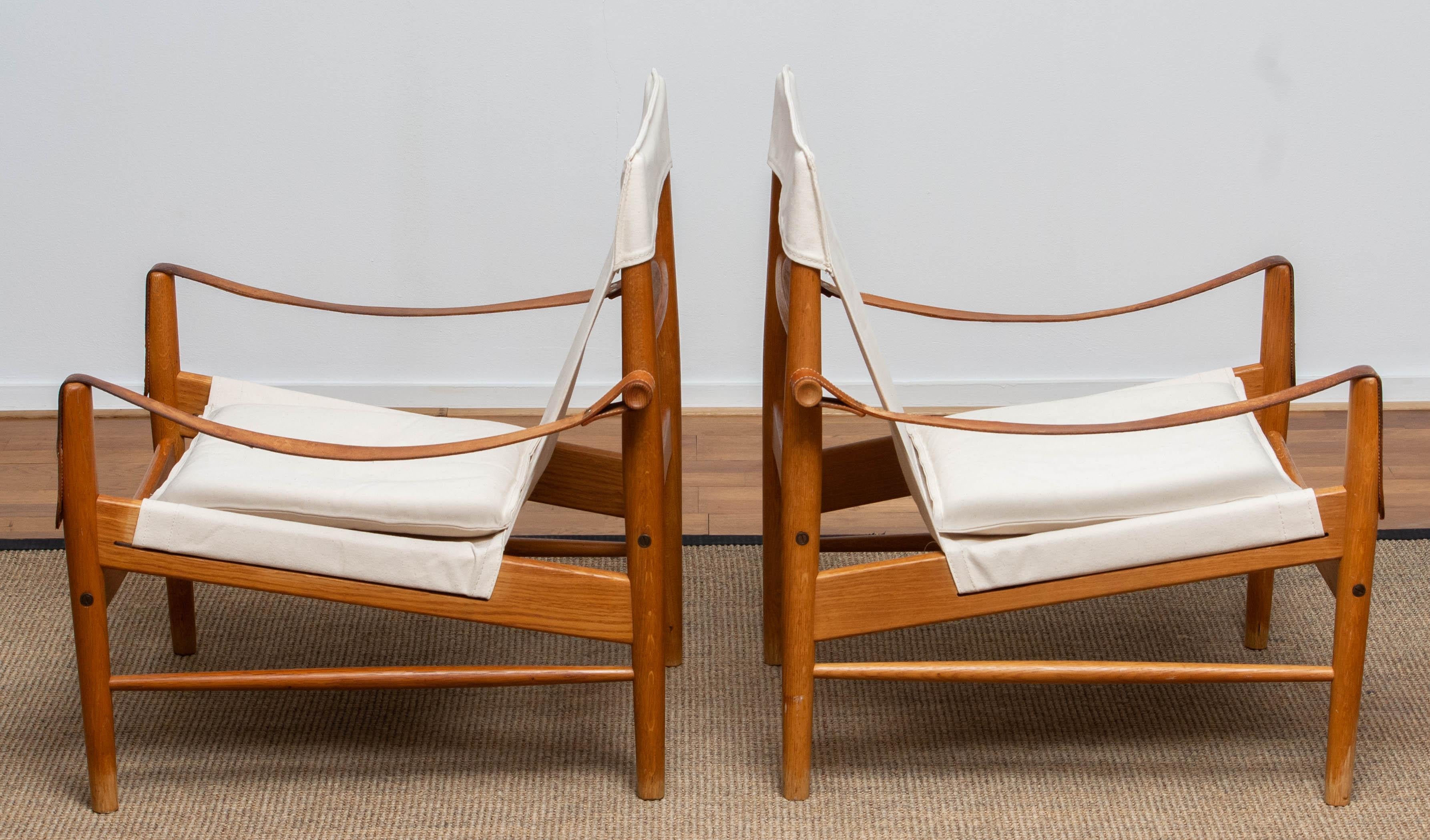 Mid-20th Century 1960s, Pair of Safari Chairs by Hans Olsen for Viska Möbler in Kinna, Sweden