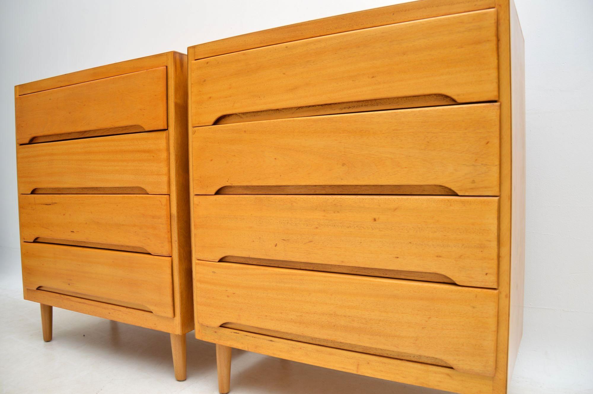 1960s Pair of Satin Wood Chest of Drawers In Good Condition In London, GB