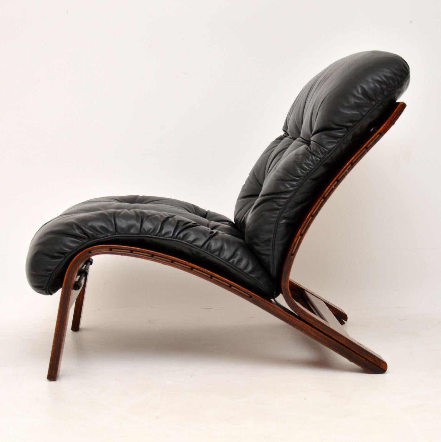 Mid-Century Modern 1960s Pair of Scandinavian Leather Chairs by Rybo Rykken