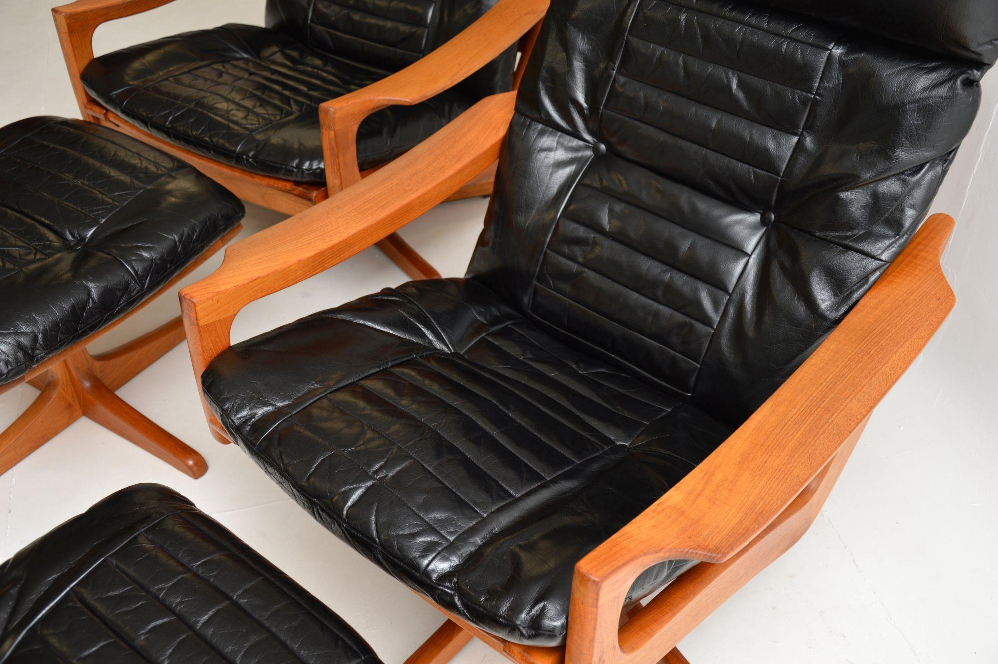 1960's Pair of Scandinavian Leather Reclining Armchairs & Stools by Lied Mobler 4