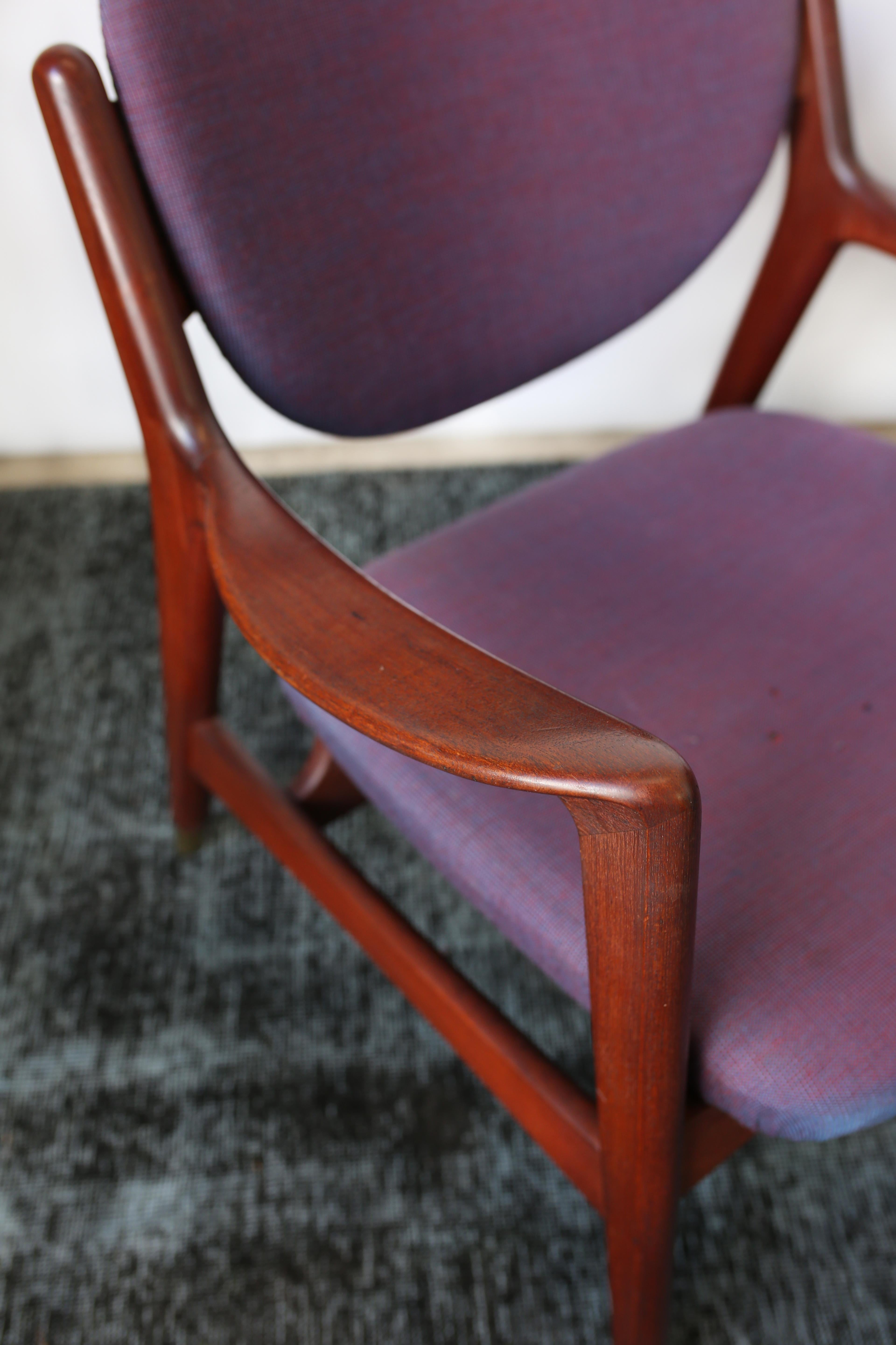 Mid-Century Modern 1960s Pair of Norwegian Sculptural Teak Lounge Chairs