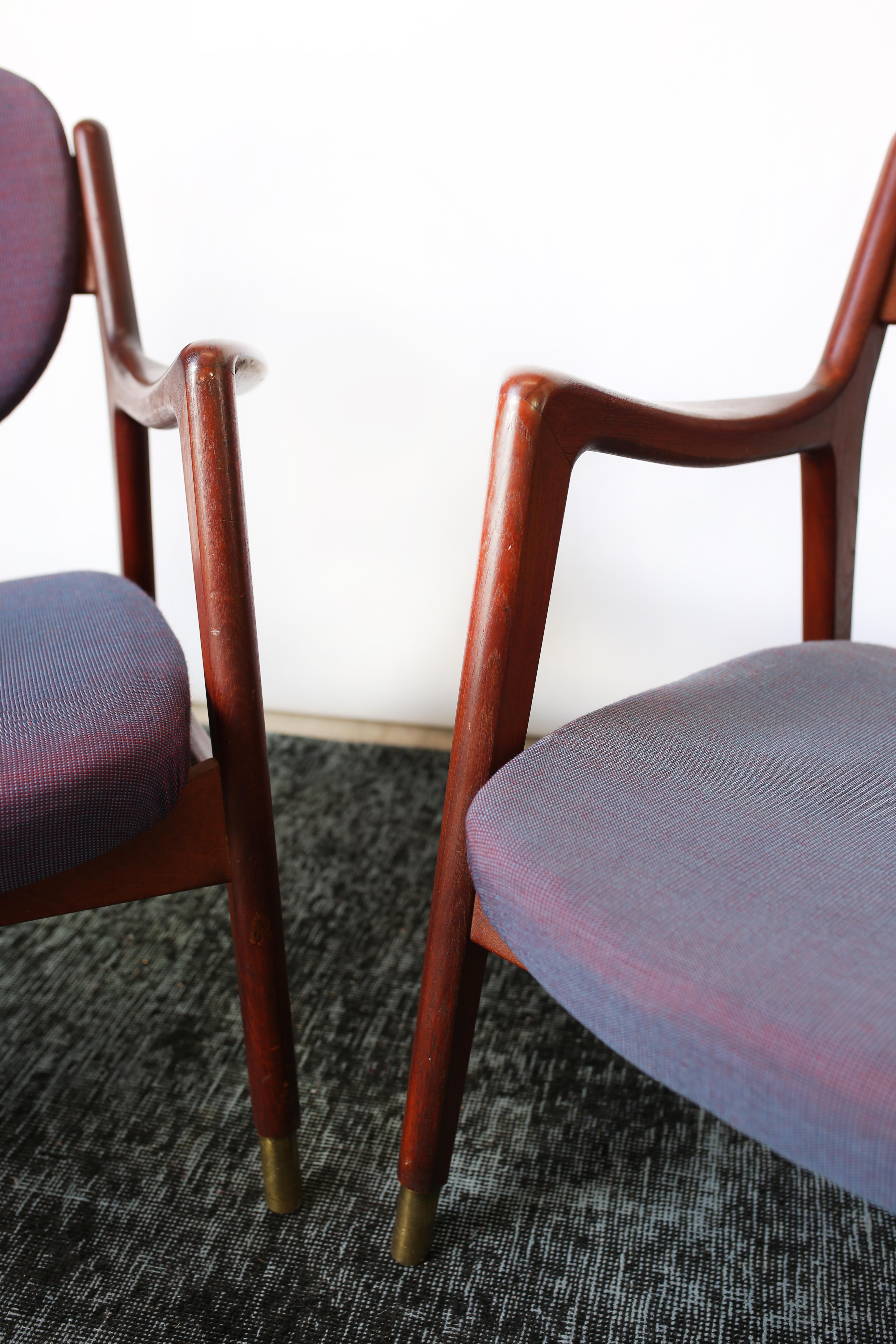 1960s Pair of Norwegian Sculptural Teak Lounge Chairs In Good Condition In San Antonio, TX