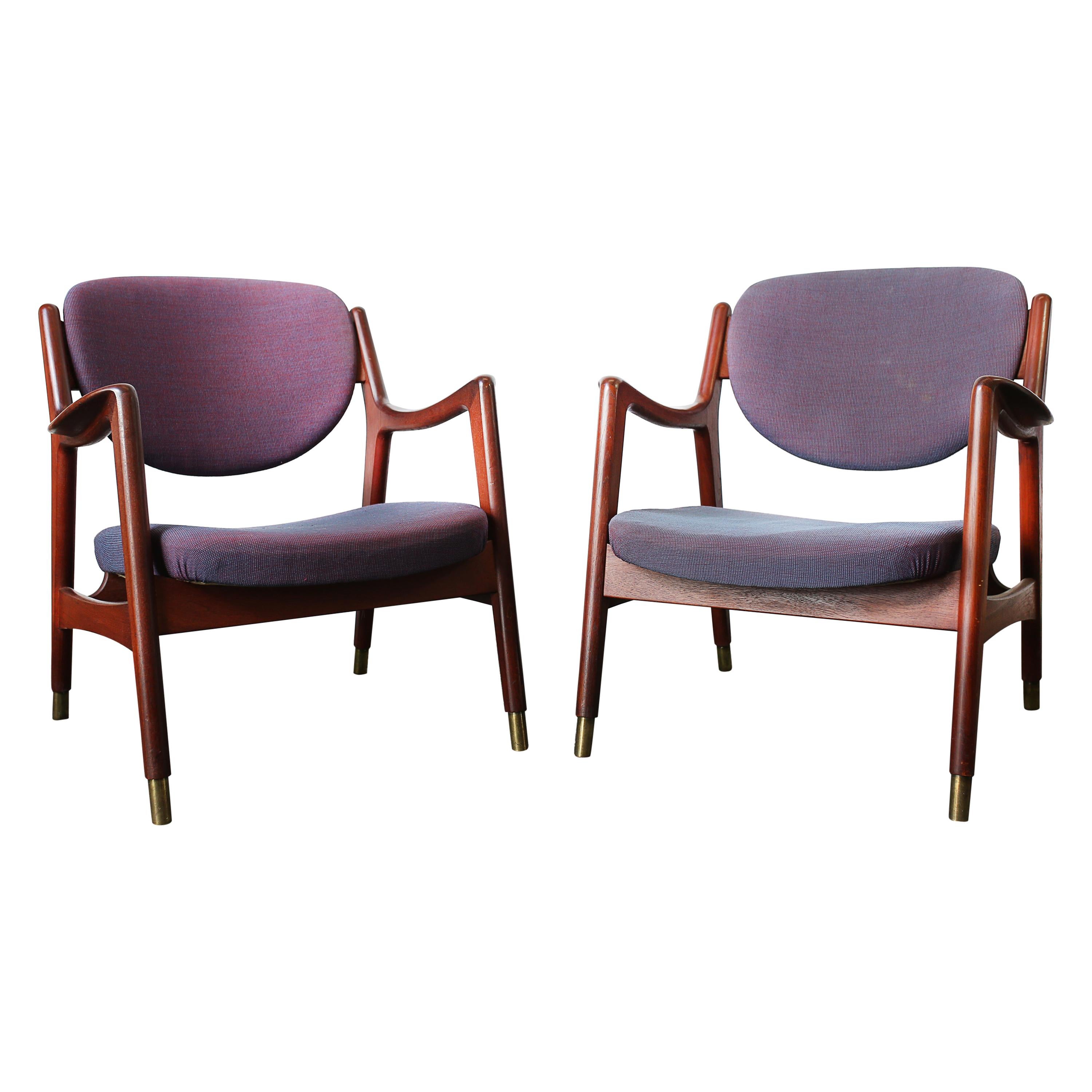1960s Pair of Norwegian Sculptural Teak Lounge Chairs