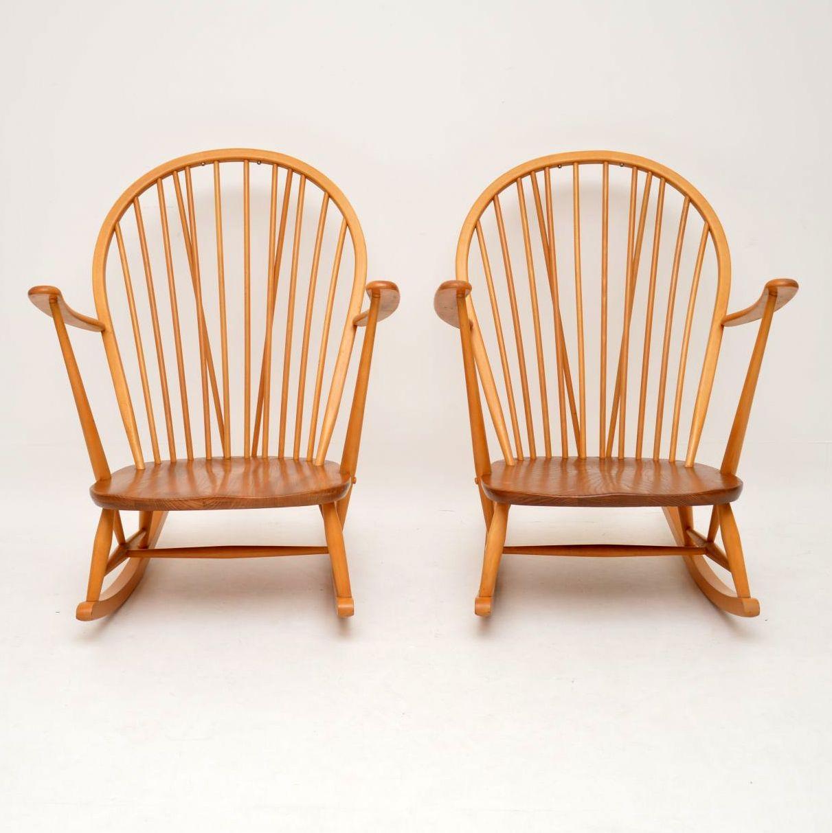1960s Pair of Solid Elm Rocking Armchairs by Ercol In Good Condition In London, GB