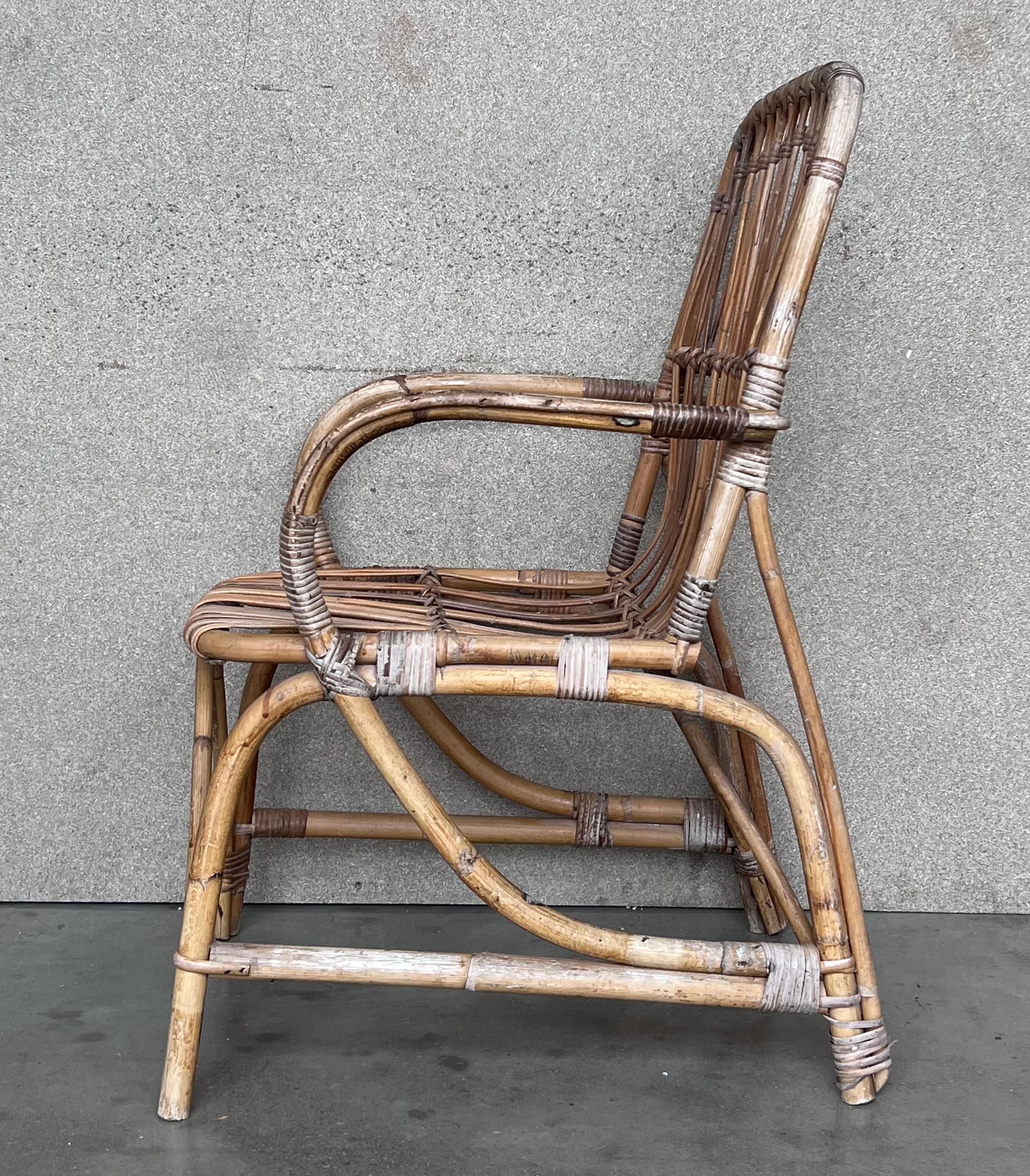 20ième siècle Paire de fauteuils espagnols en bambou des années 1960 avec dossier rectangulaire en vente