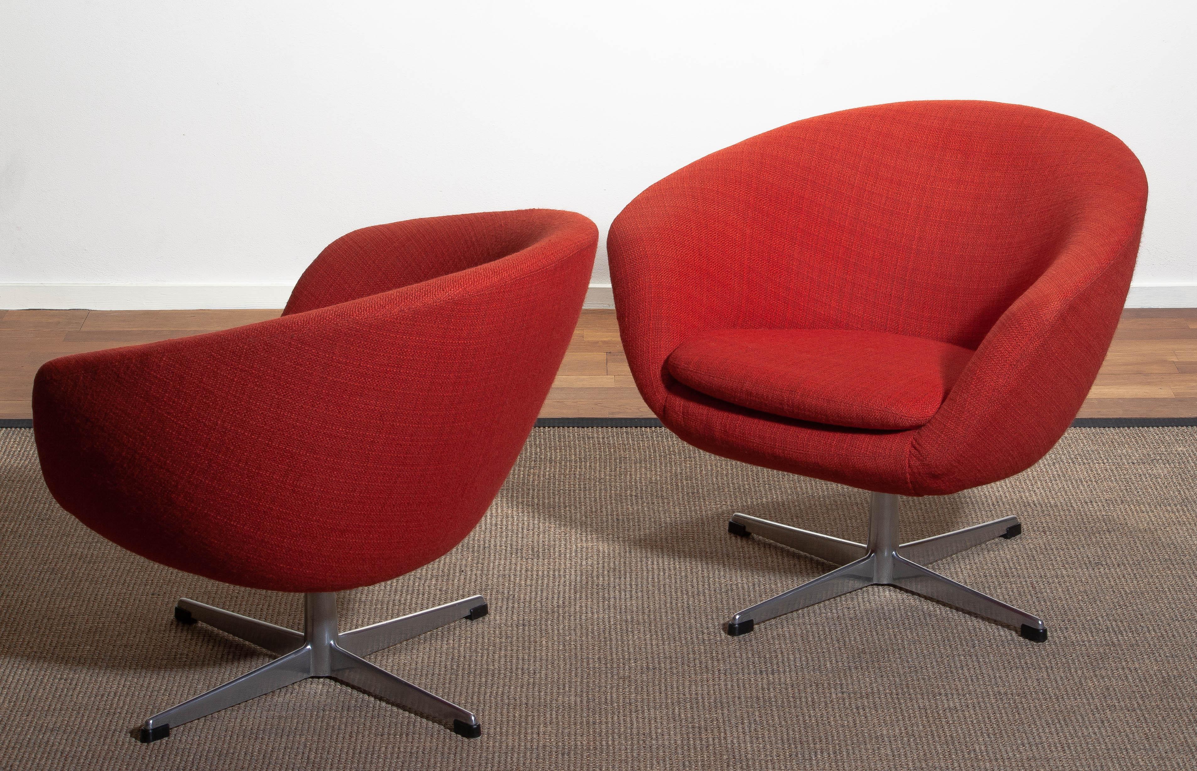 1960s, Pair of Swivel Lounge Chairs By Carl Eric Klote For Overman, Denmark In Good Condition In Silvolde, Gelderland