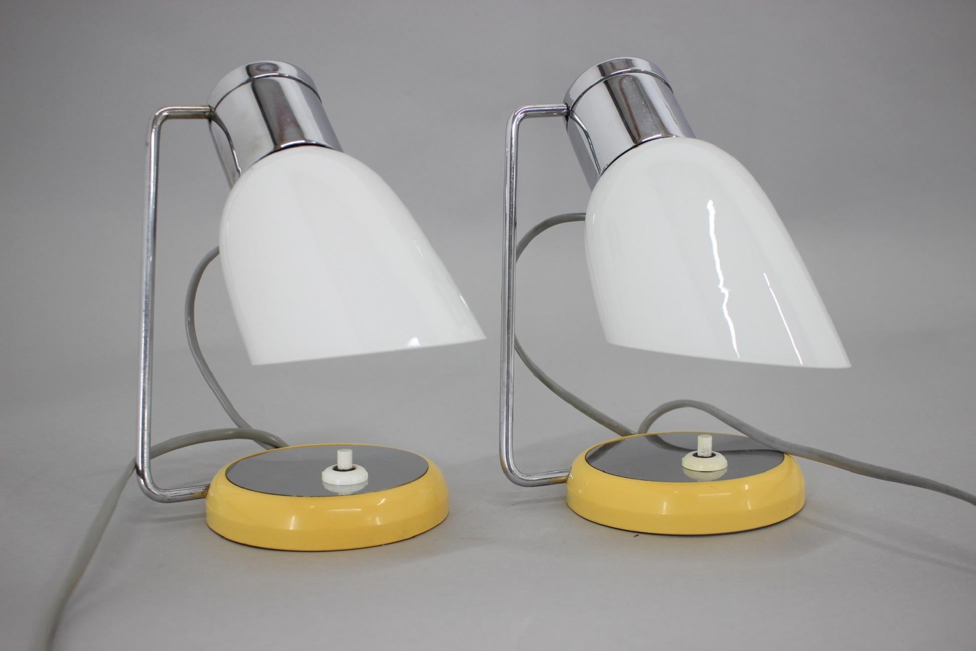 1960s Pair of Table Lamps by Drupol, Czechoslovakia In Good Condition For Sale In Praha, CZ