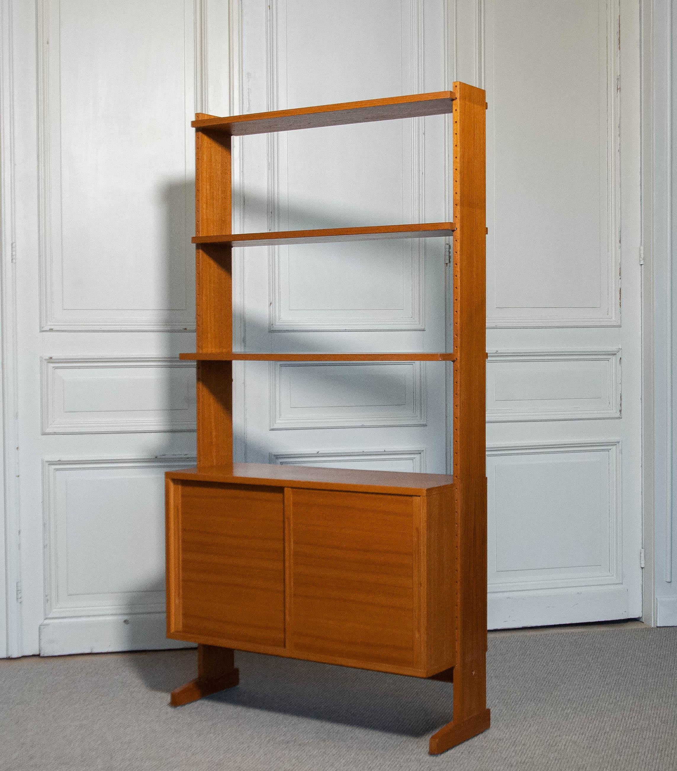 1960er Jahre Paar Teakholz  Schränke / Raumteiler von Kajsa & Nils „Nisse“ Strinning im Angebot 6