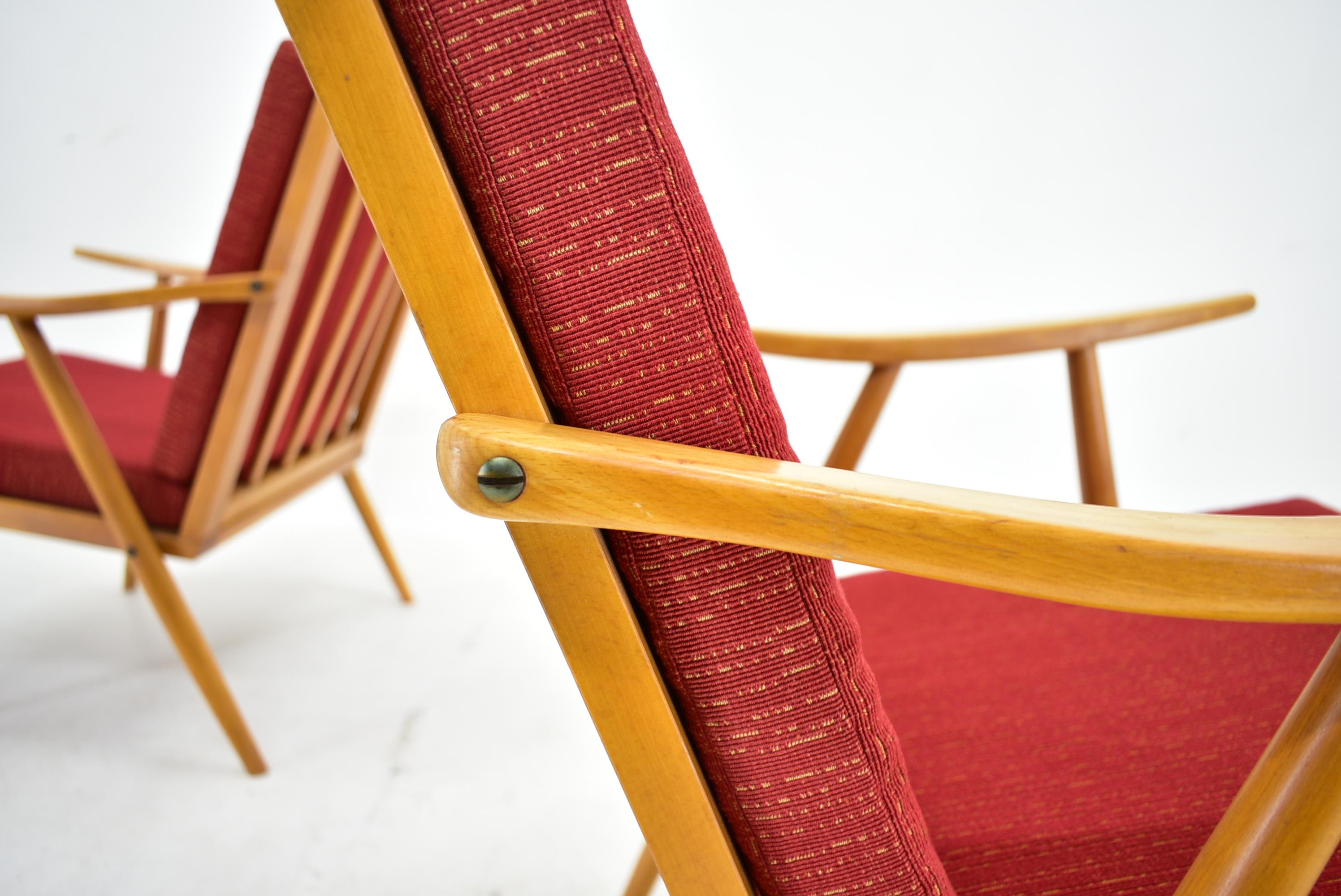 Fabric 1960s Pair of Ton/Thonet Beech Armchairs, Czechoslovakia For Sale