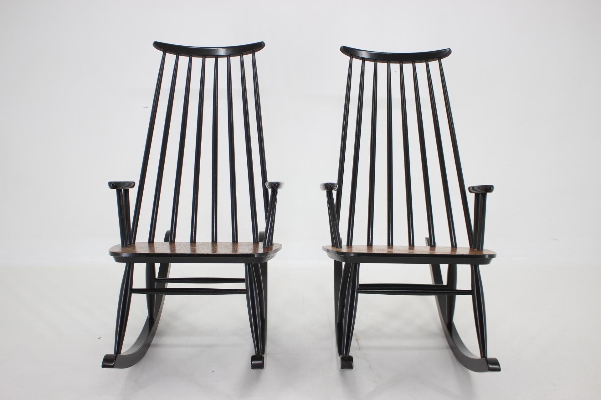 Mid-Century Modern 1960s Pair of Varjosen Puunjalostus Beech Rocking Chair, Finland For Sale