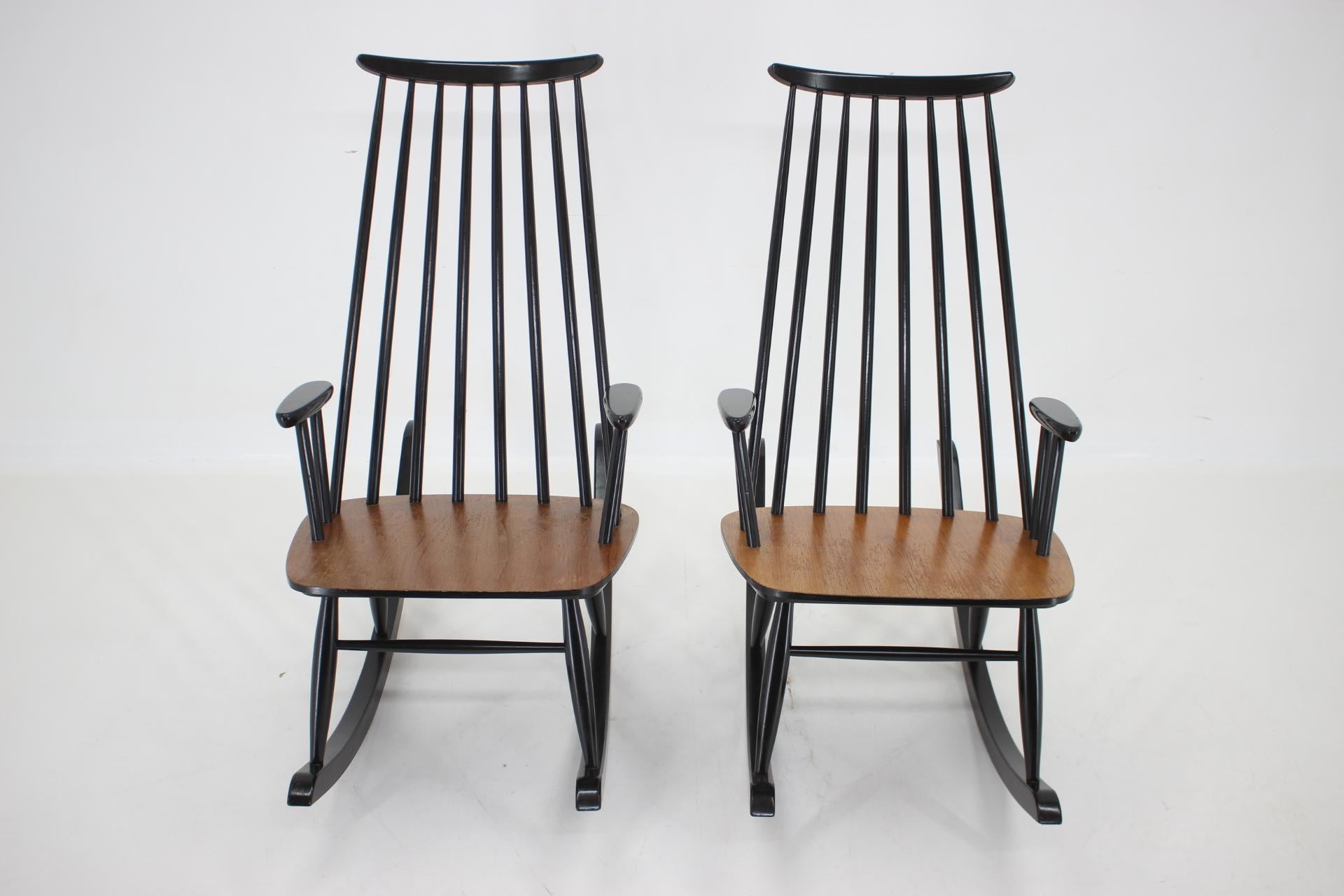 Finnish 1960s Pair of Varjosen Puunjalostus Beech Rocking Chair, Finland For Sale
